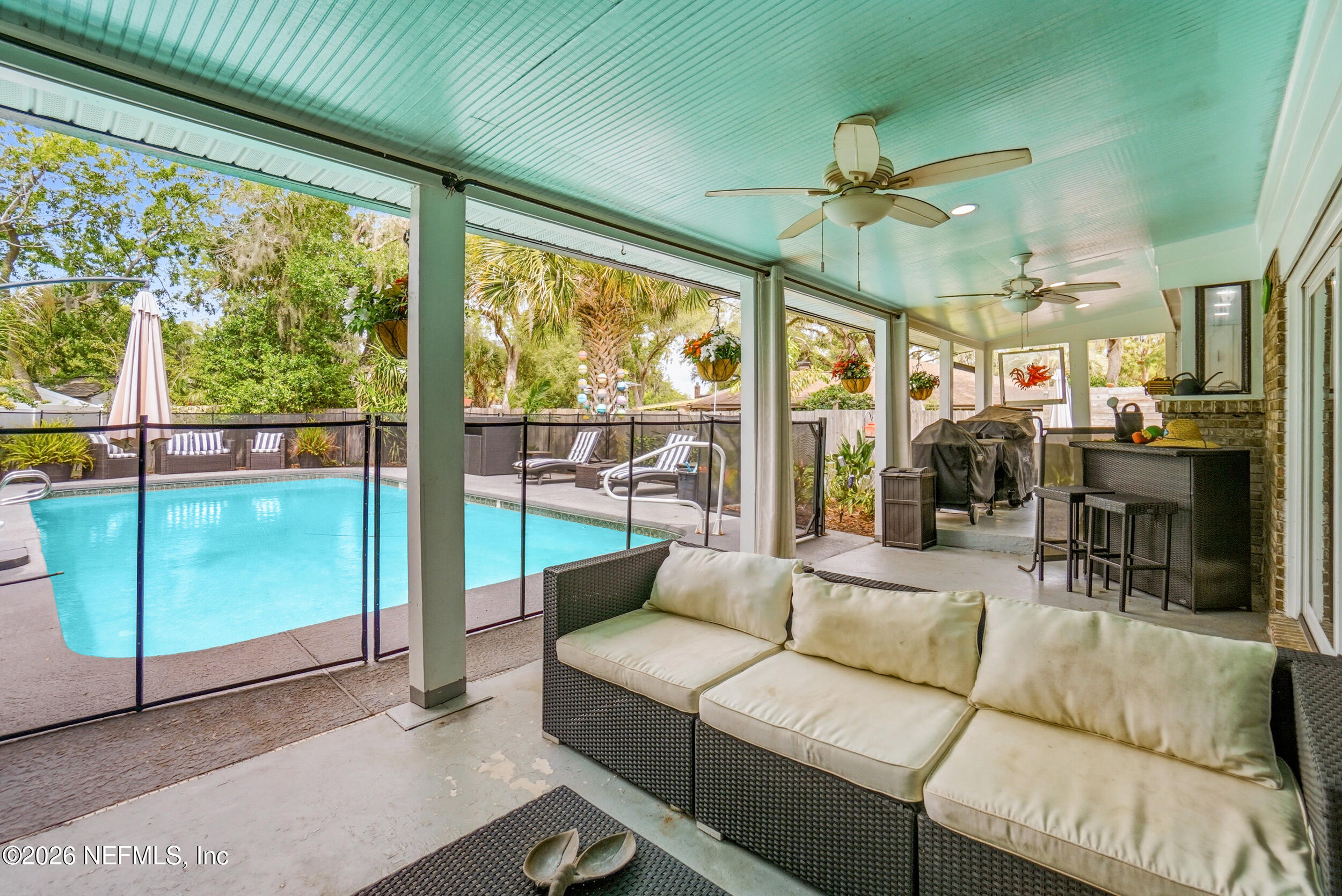 4042 HARBOUR COVE Drive