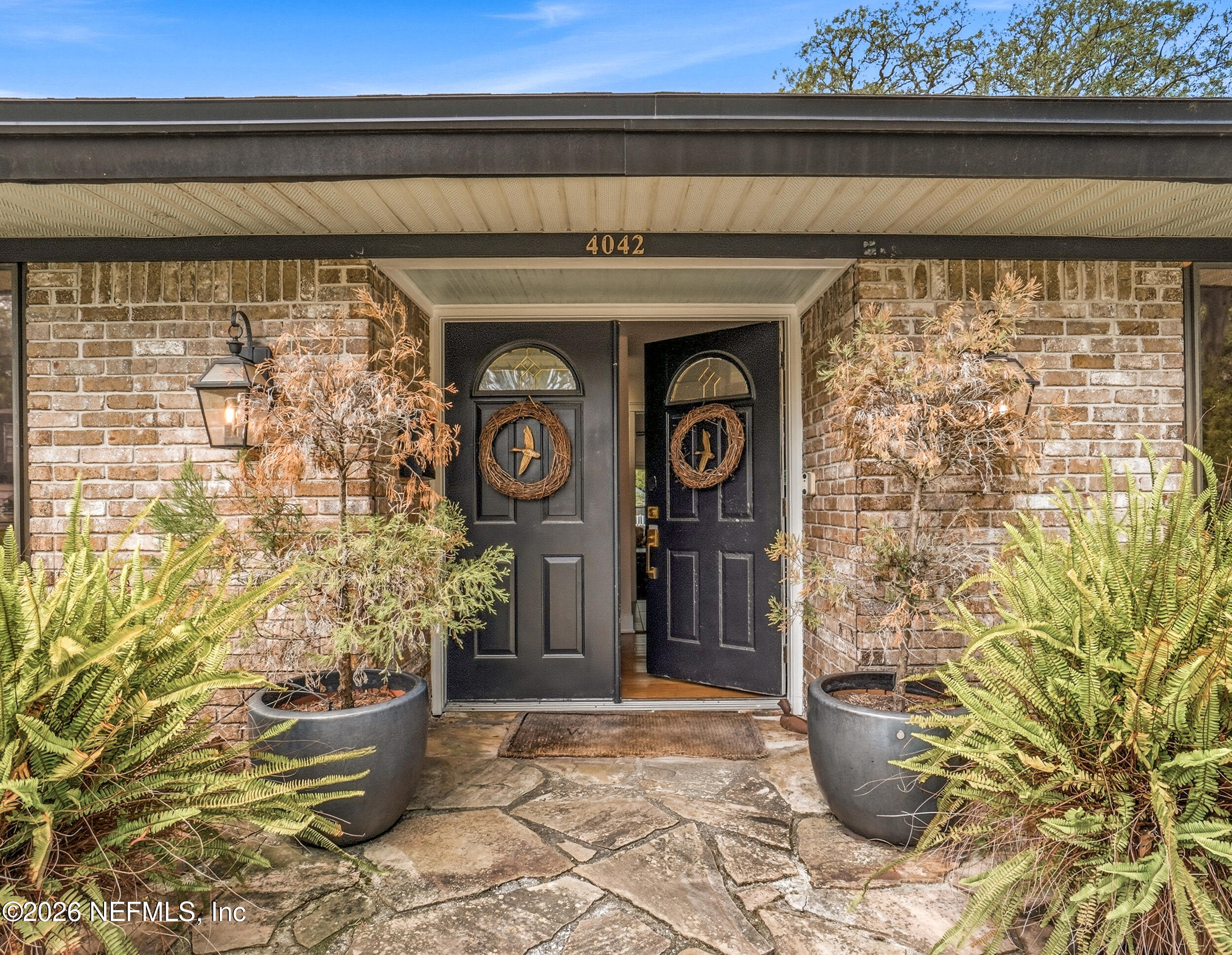 4042 HARBOUR COVE Drive