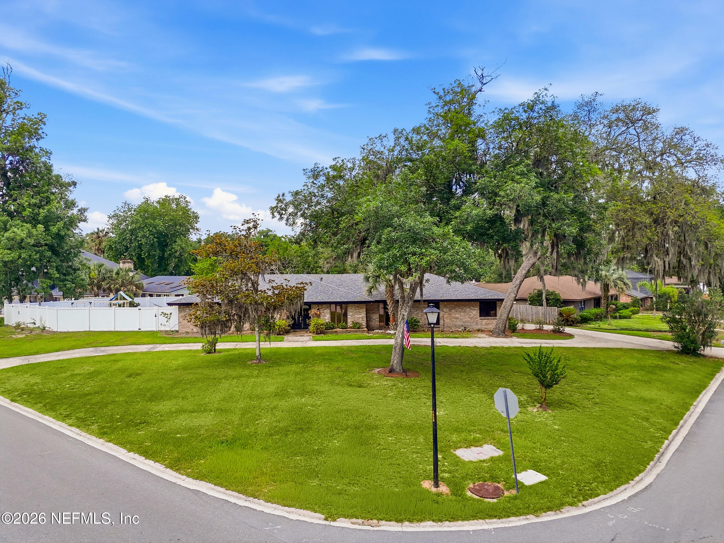 4042 HARBOUR COVE Drive