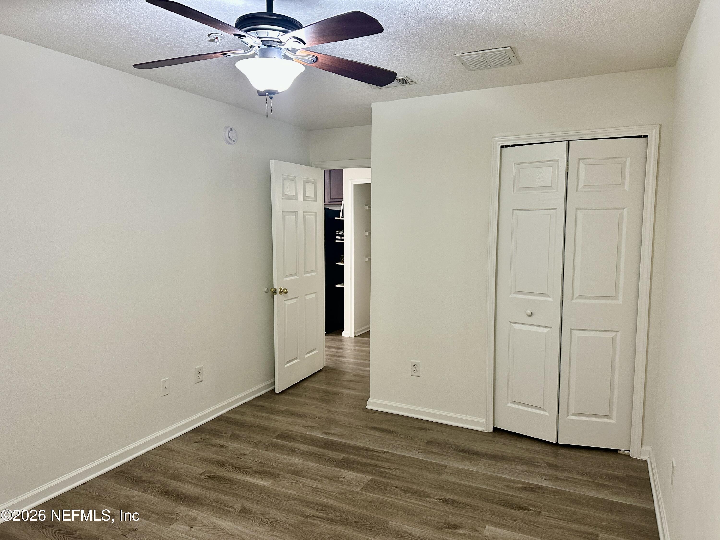 13811 HERONS LANDING Way 9
