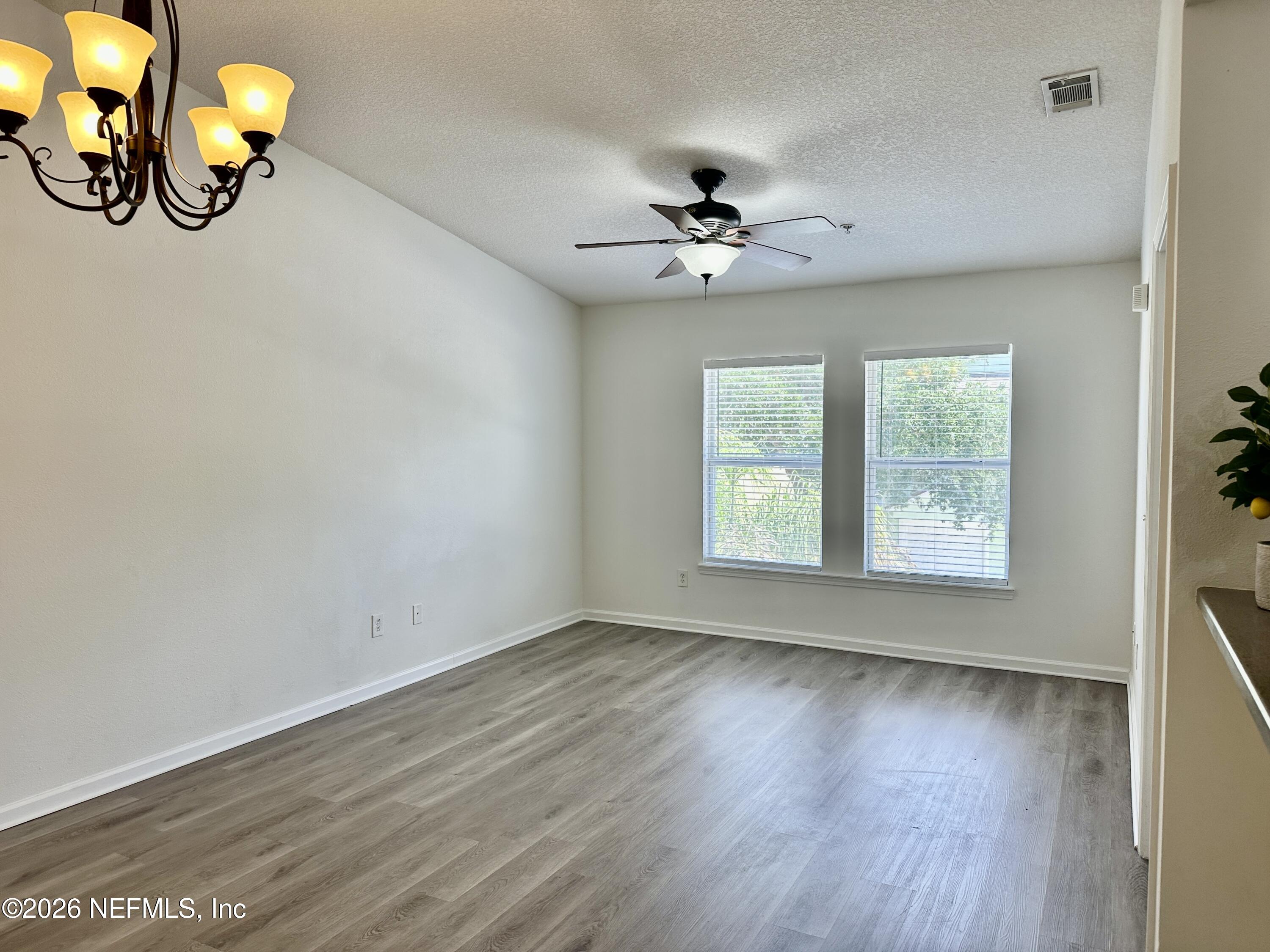 13811 HERONS LANDING Way 9