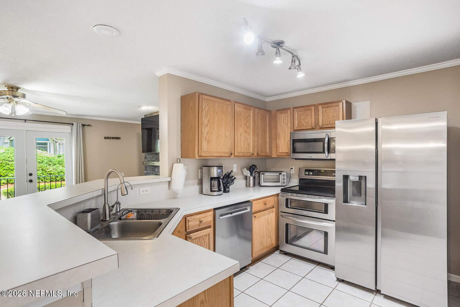 13715 RICHMOND PARK Drive 903