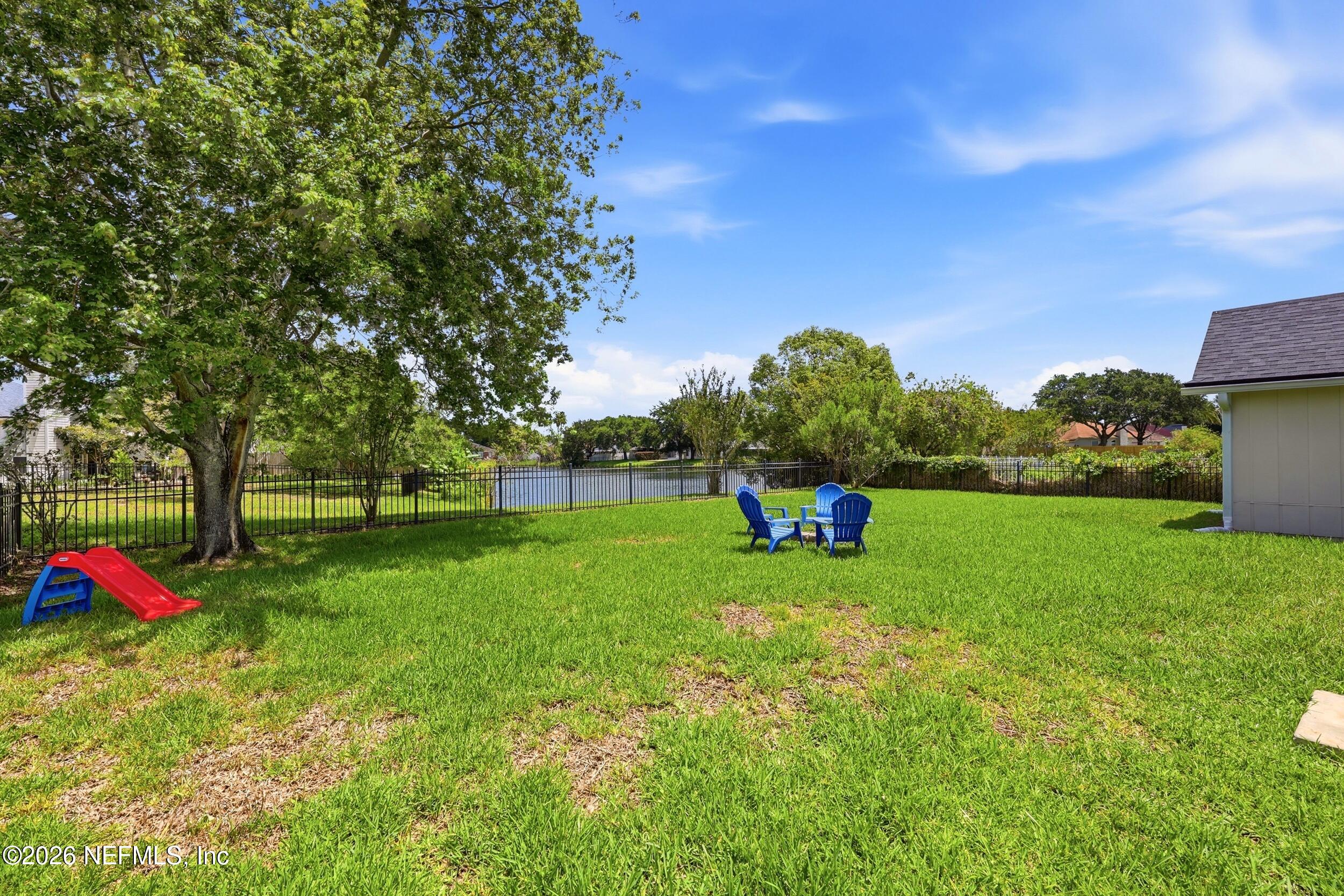 13877 SOFTWIND Trail N