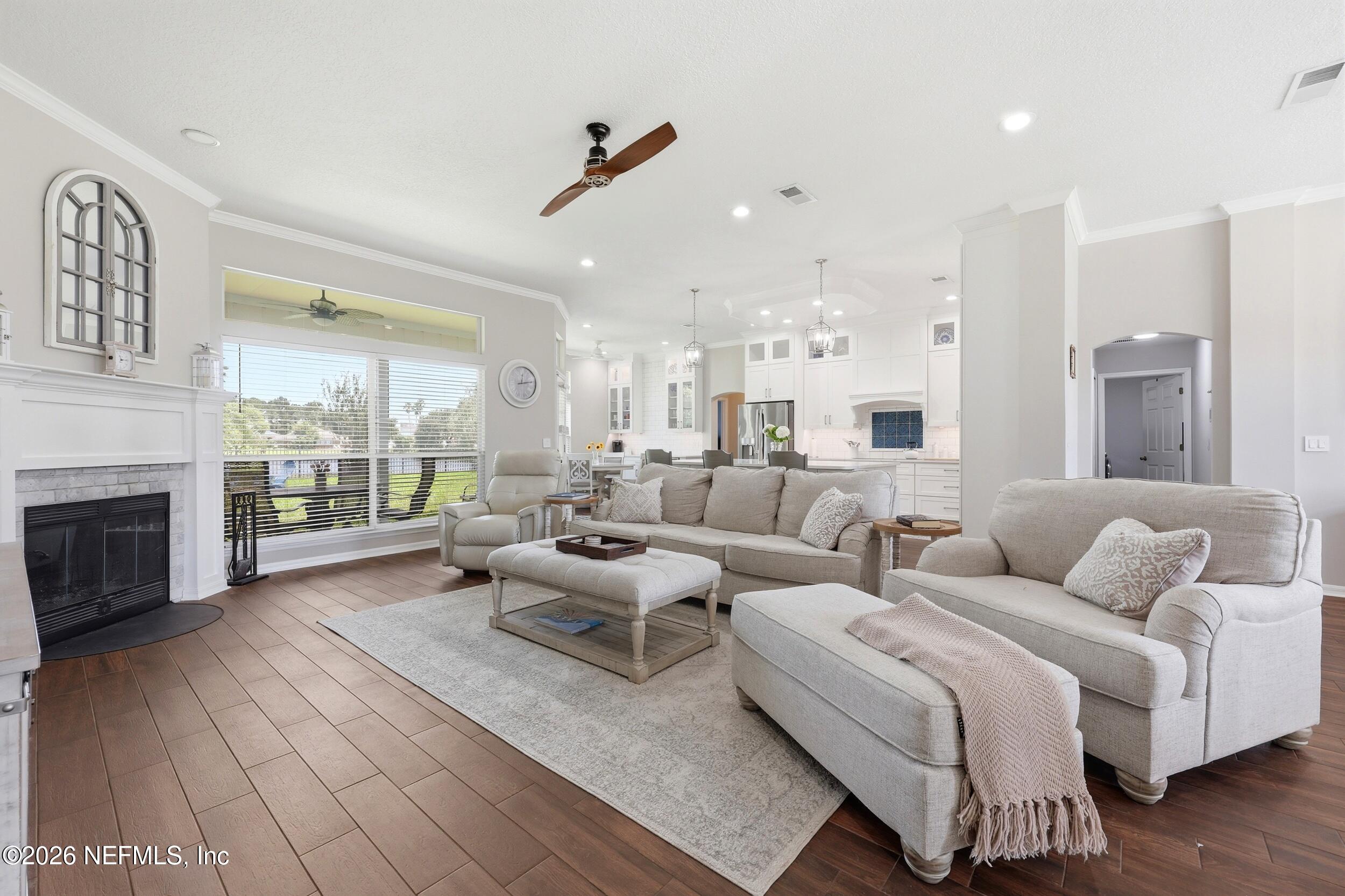 13877 SOFTWIND Trail N