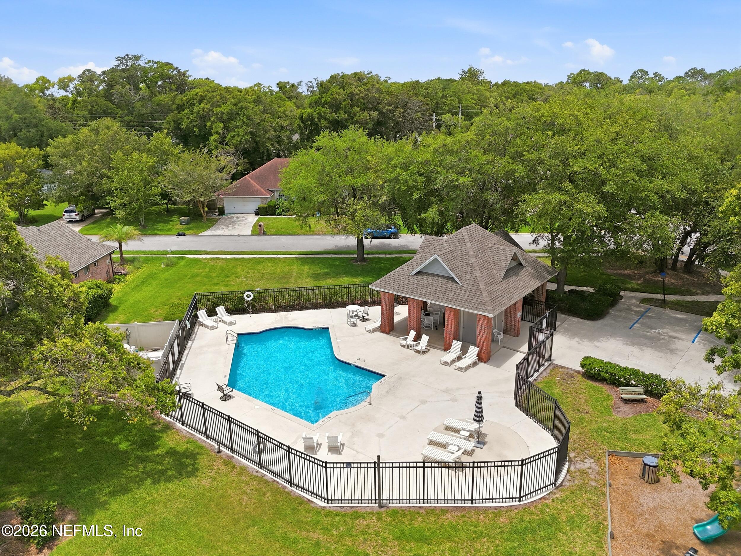 13877 SOFTWIND Trail N