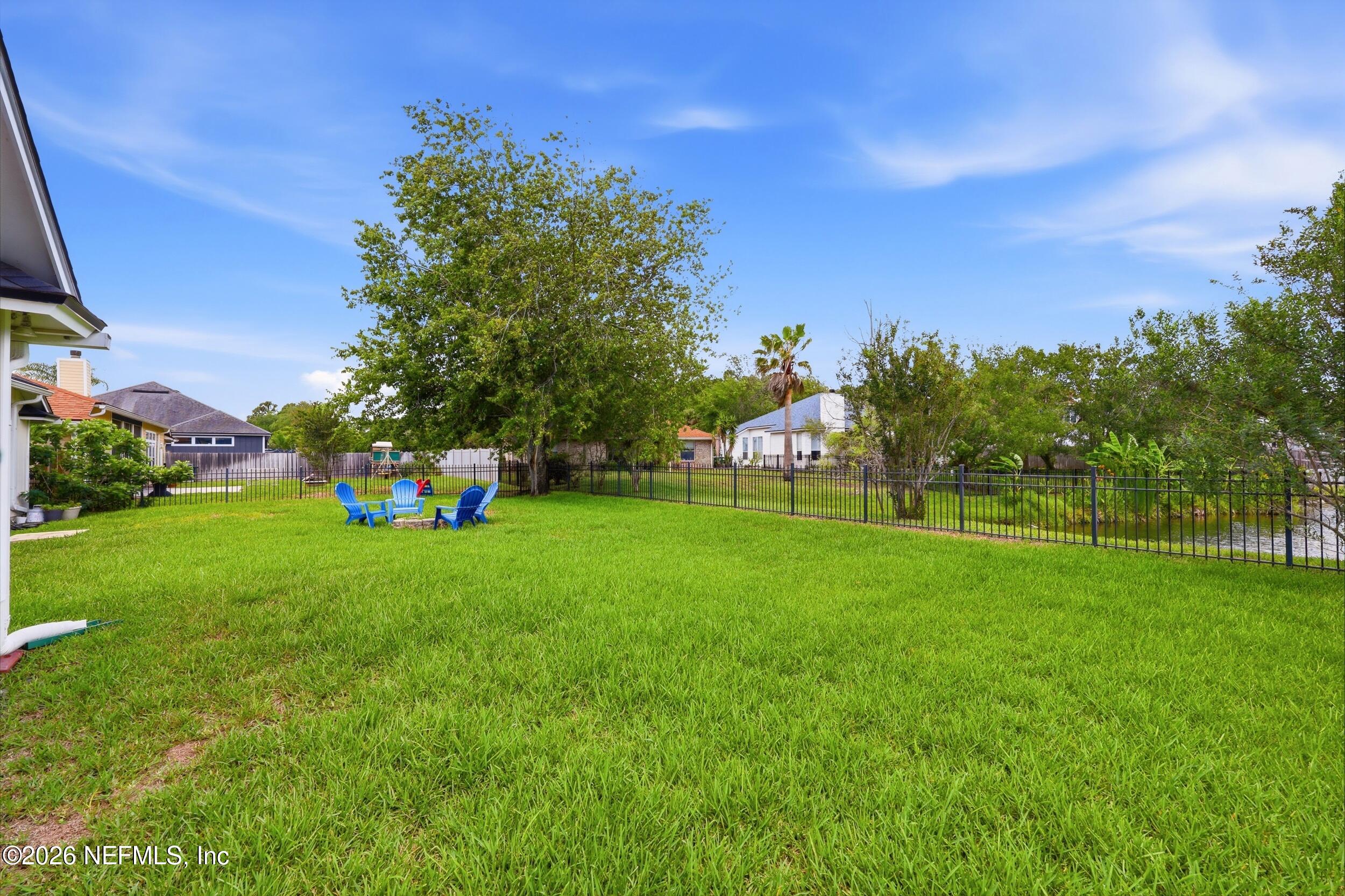 13877 SOFTWIND Trail N