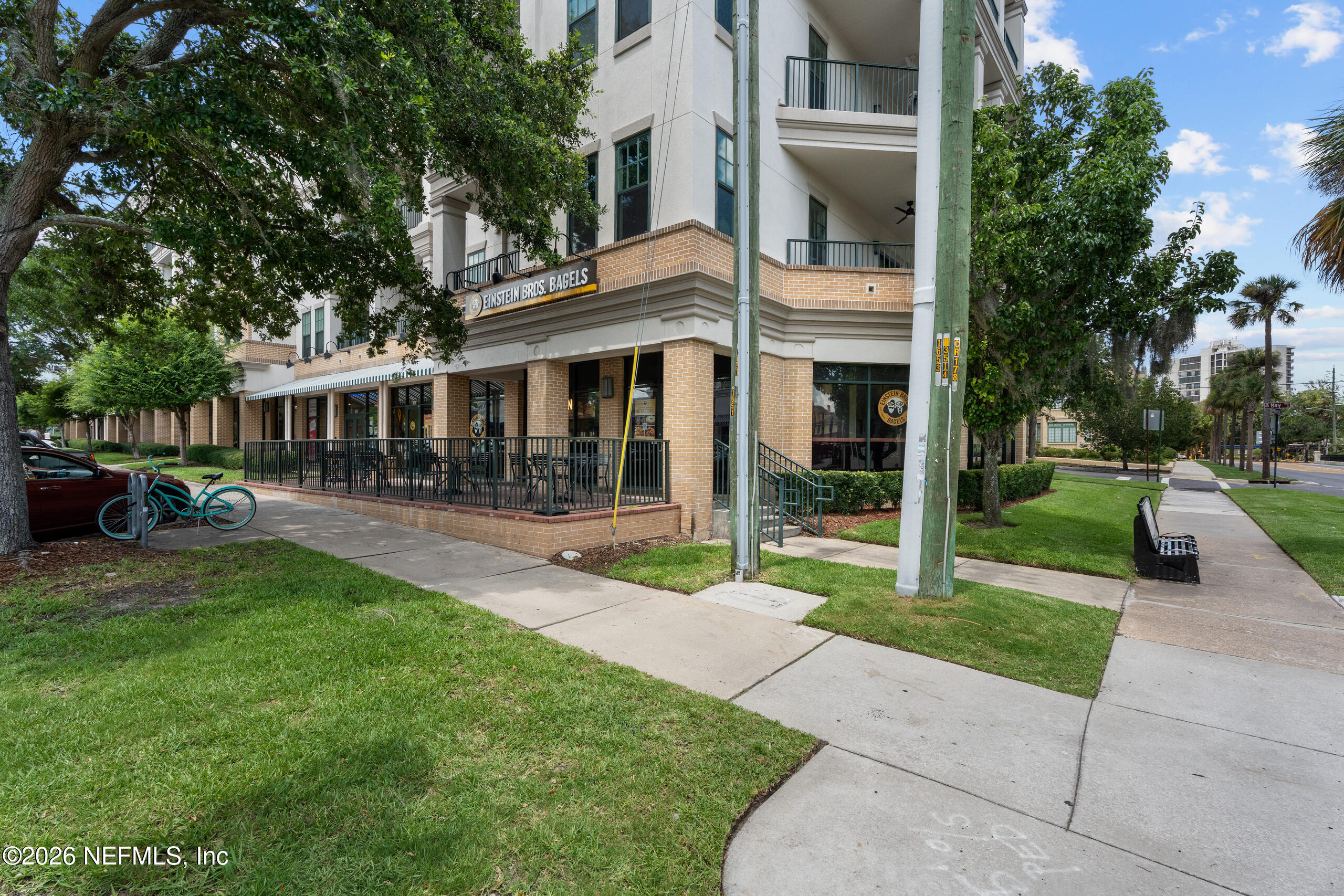 1661 RIVERSIDE Avenue 313