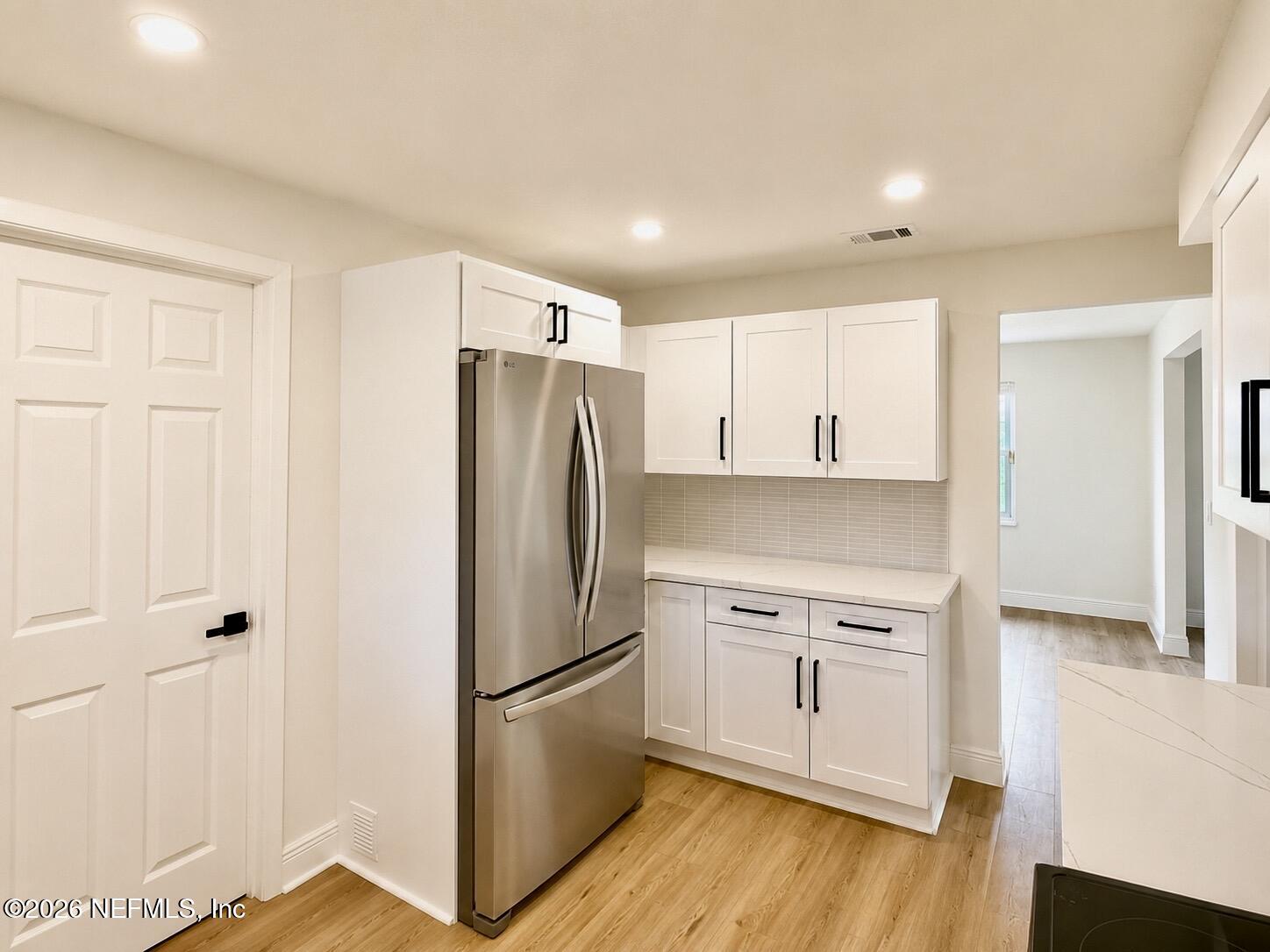 493 CLERMONT Avenue S