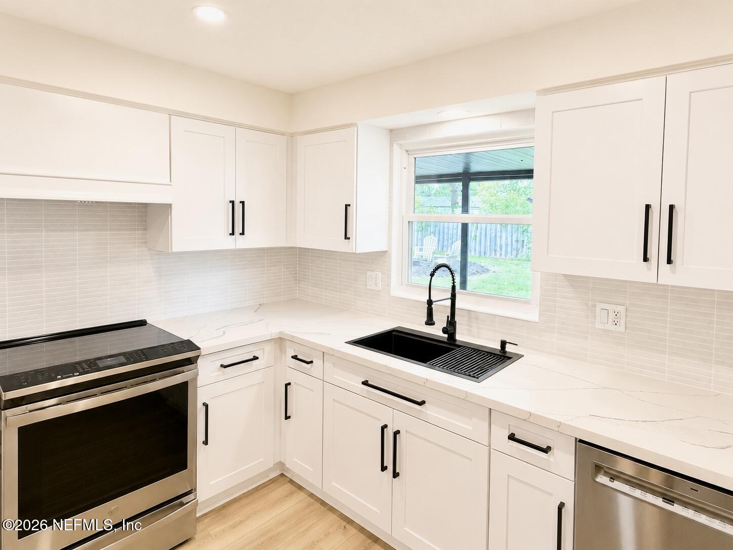 493 CLERMONT Avenue S