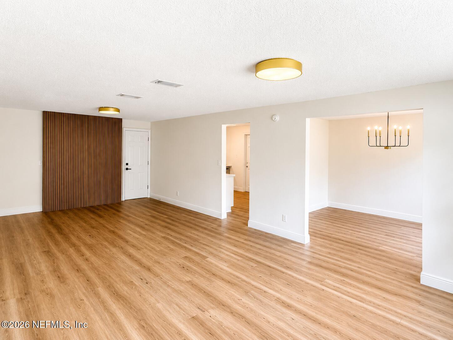 493 CLERMONT Avenue S