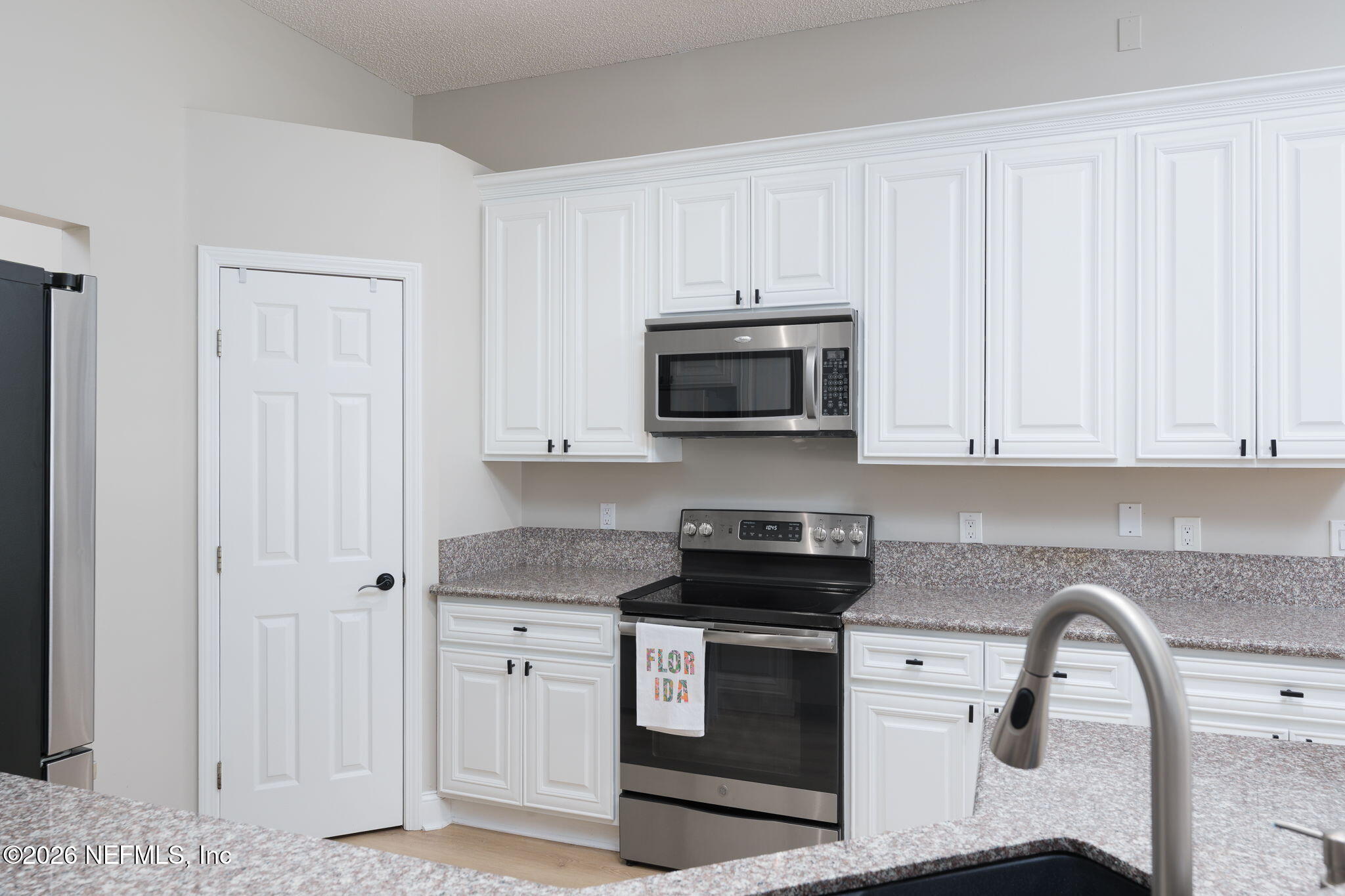 12070 BRANDON GLENN Terrace