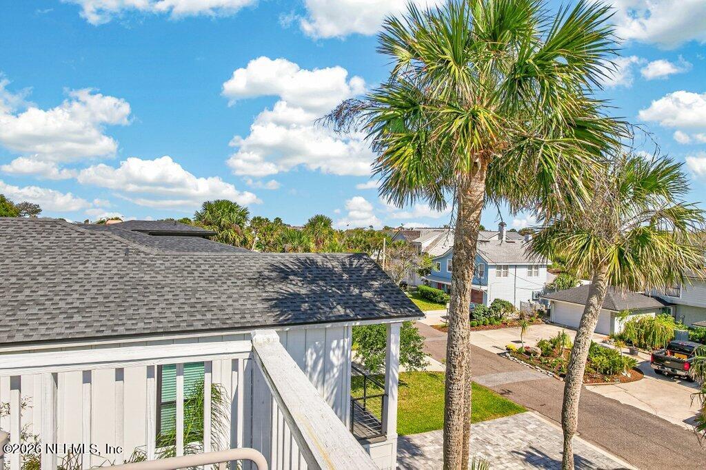 224 BOWLES Street