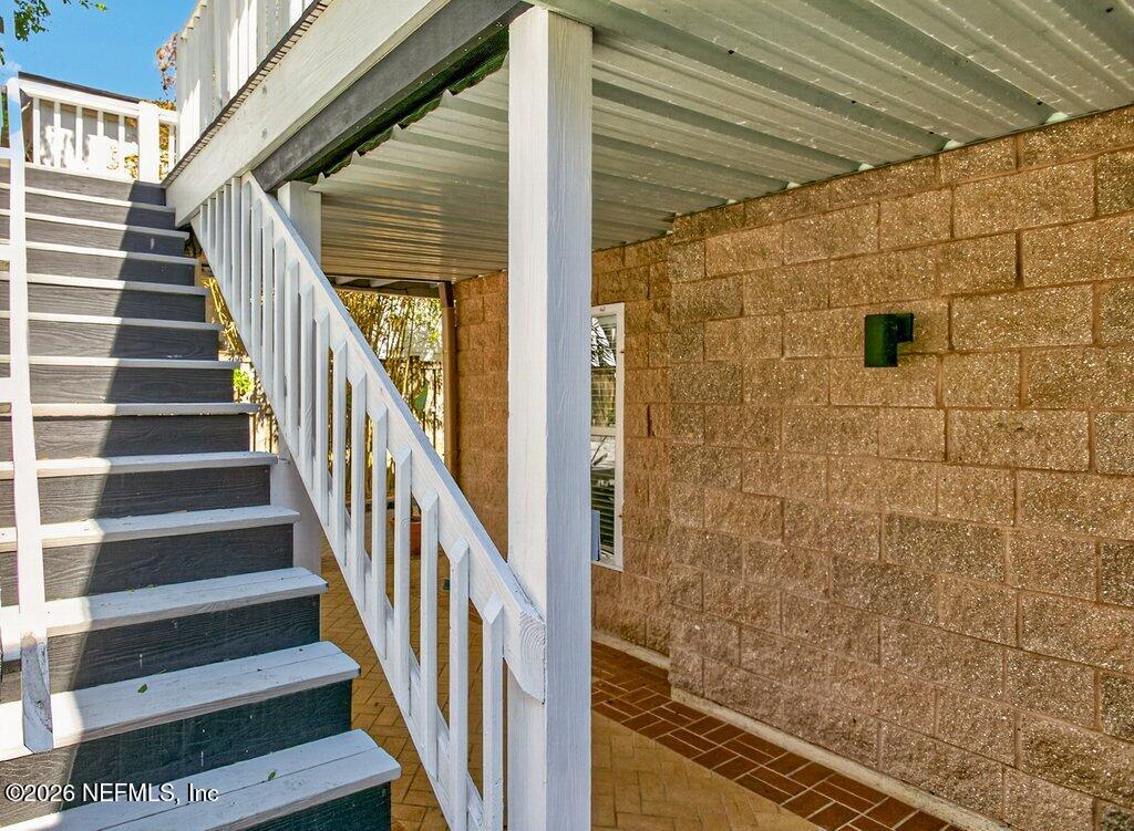 224 BOWLES Street