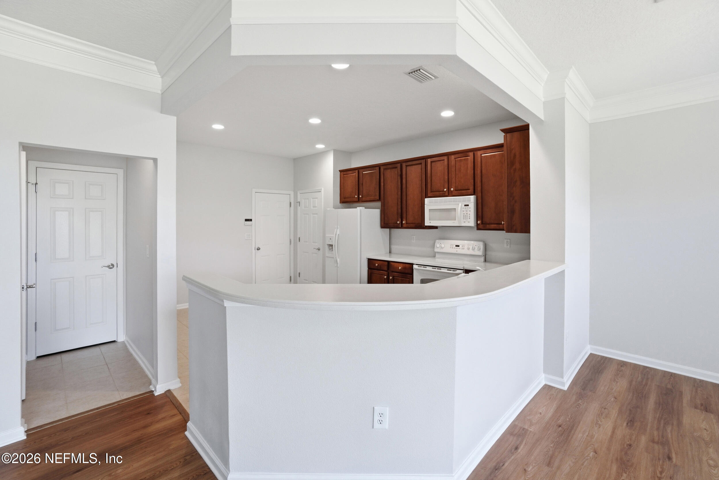 6390 AUTUMN BERRY Circle