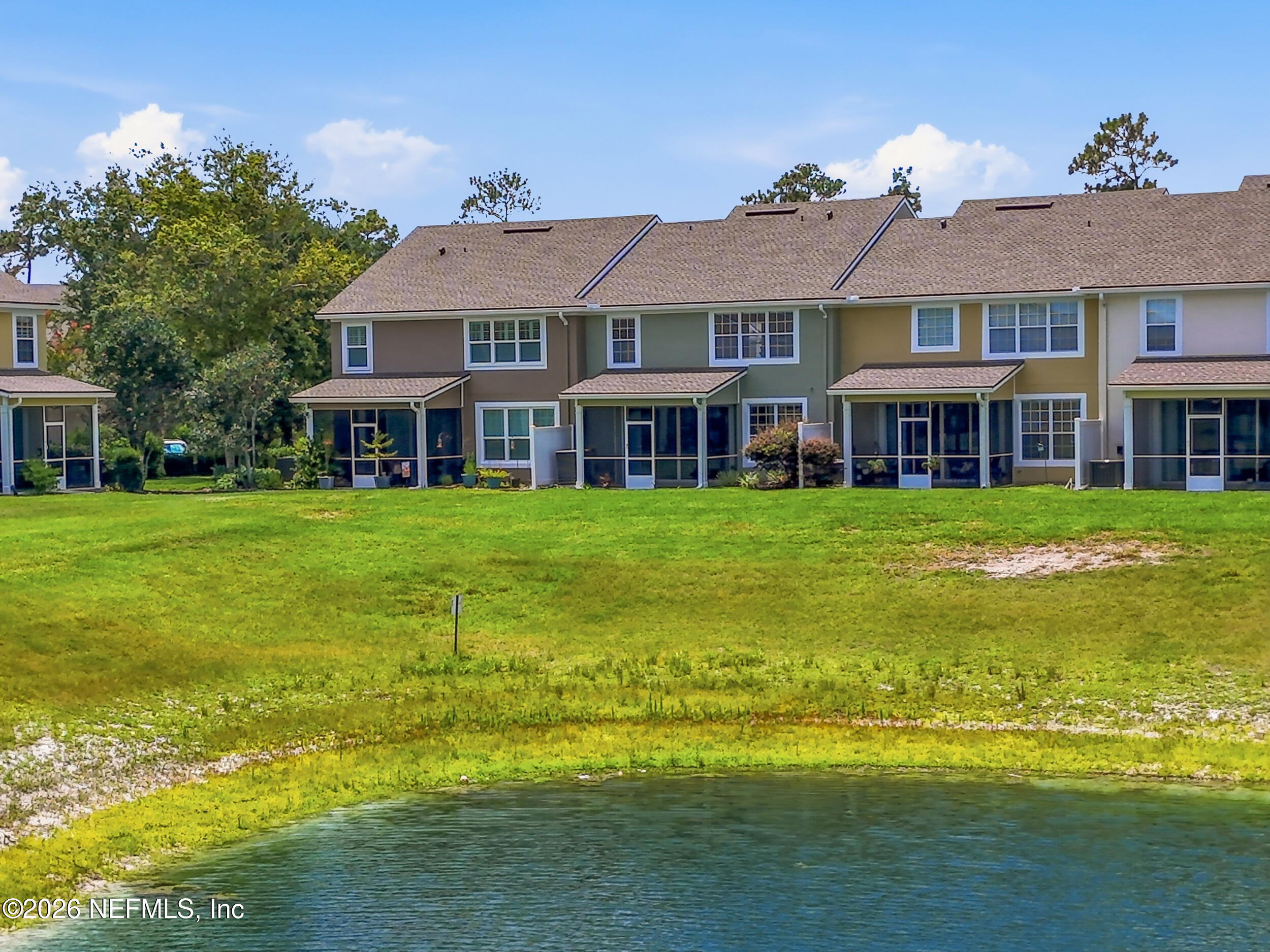 6390 AUTUMN BERRY Circle
