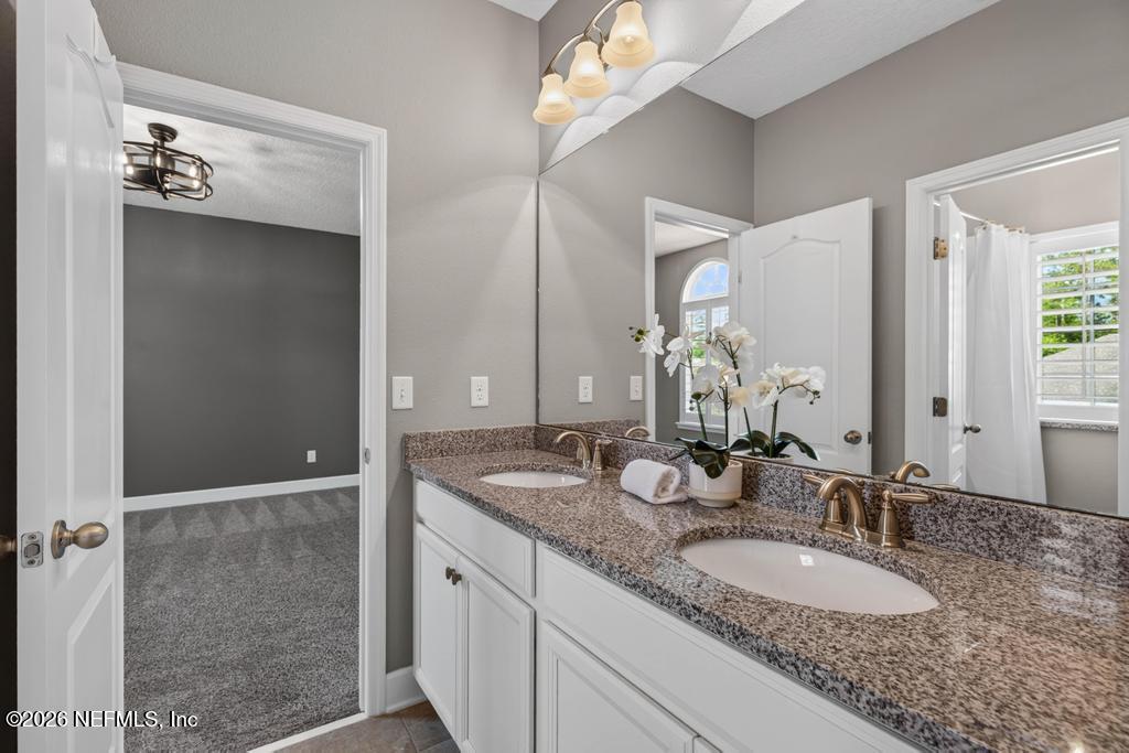 304 OXFORD ESTATES Way, St. Johns