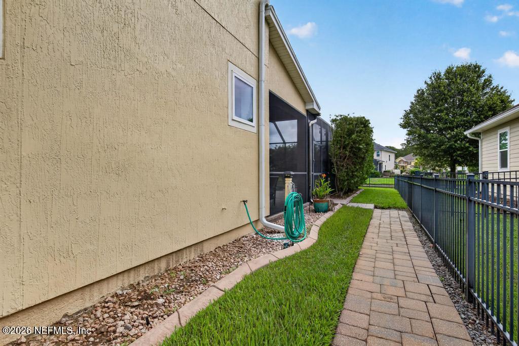 304 OXFORD ESTATES Way, St. Johns