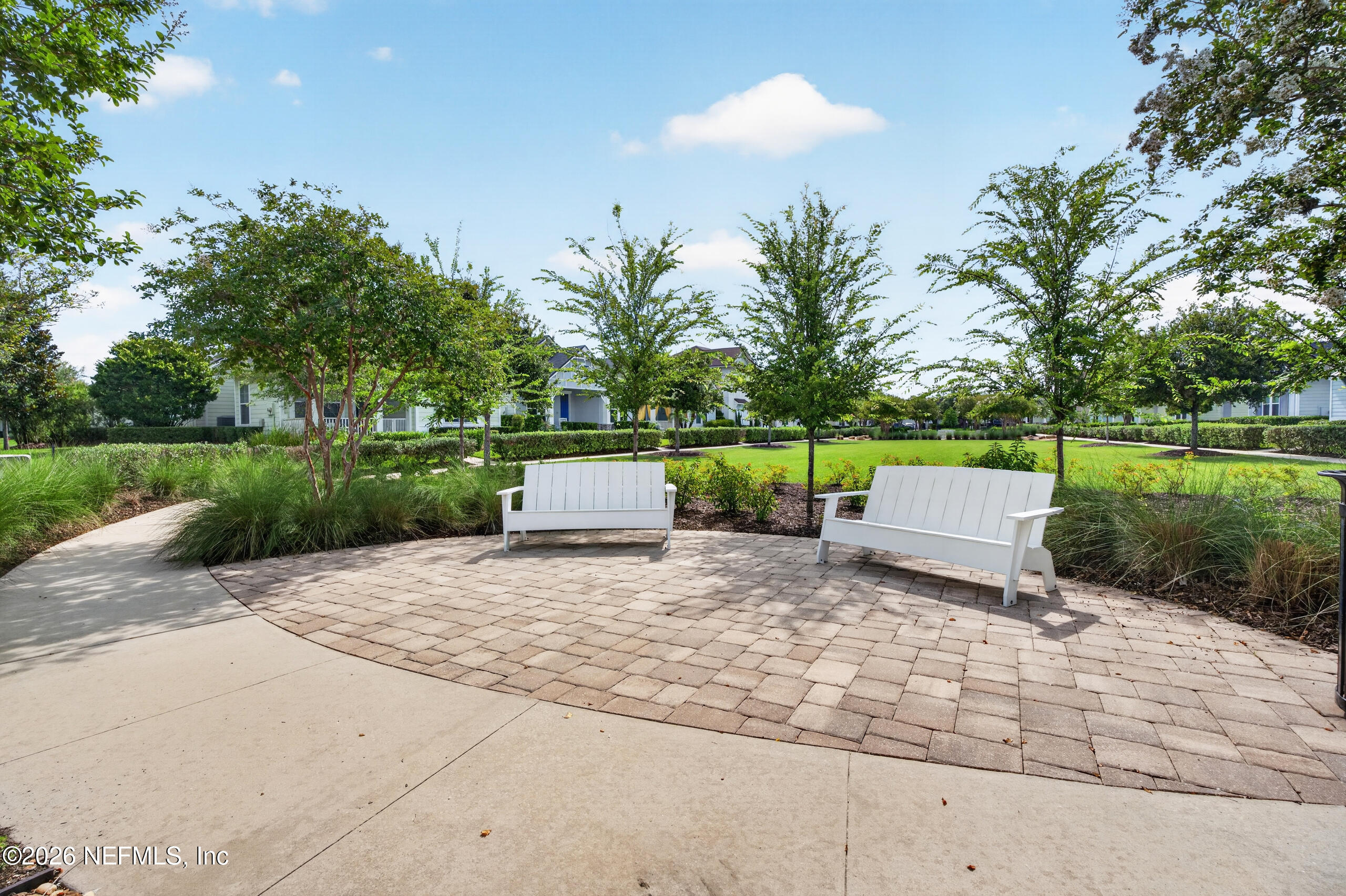 61 WILLOW BREEZE Lane