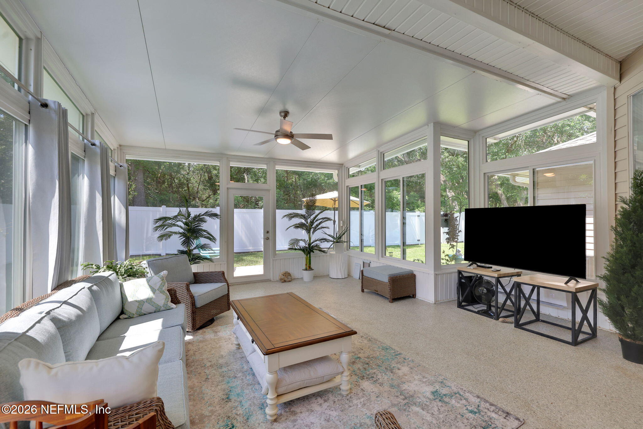 1004 FLORA PARKE Drive, St. Johns