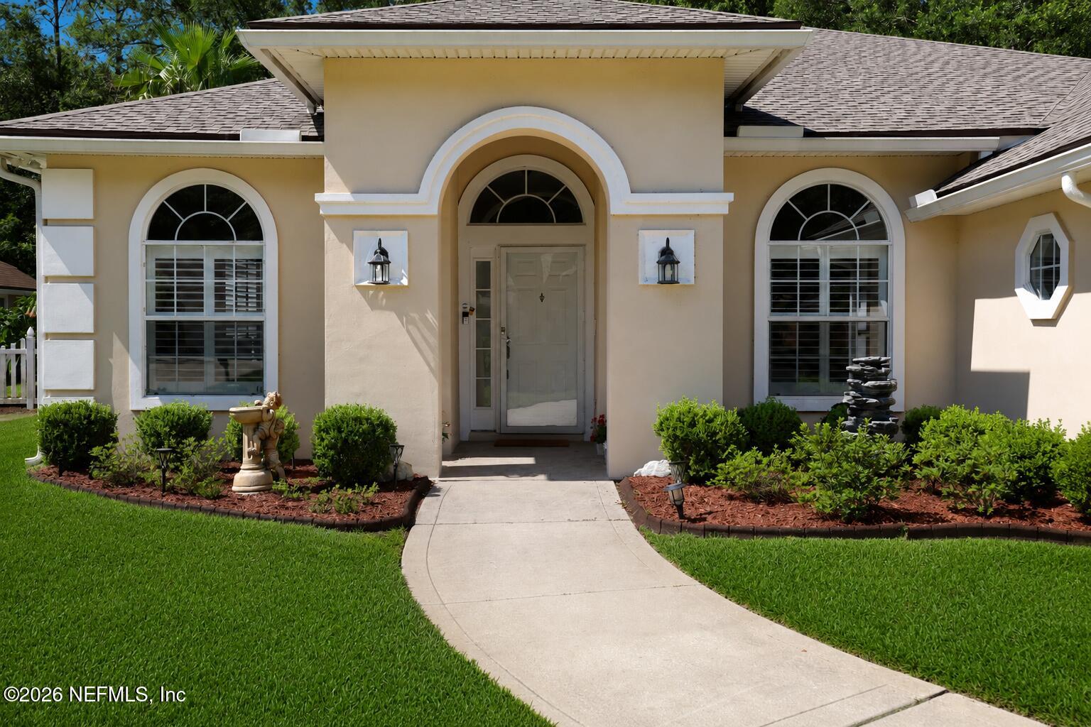 1004 FLORA PARKE Drive, St. Johns
