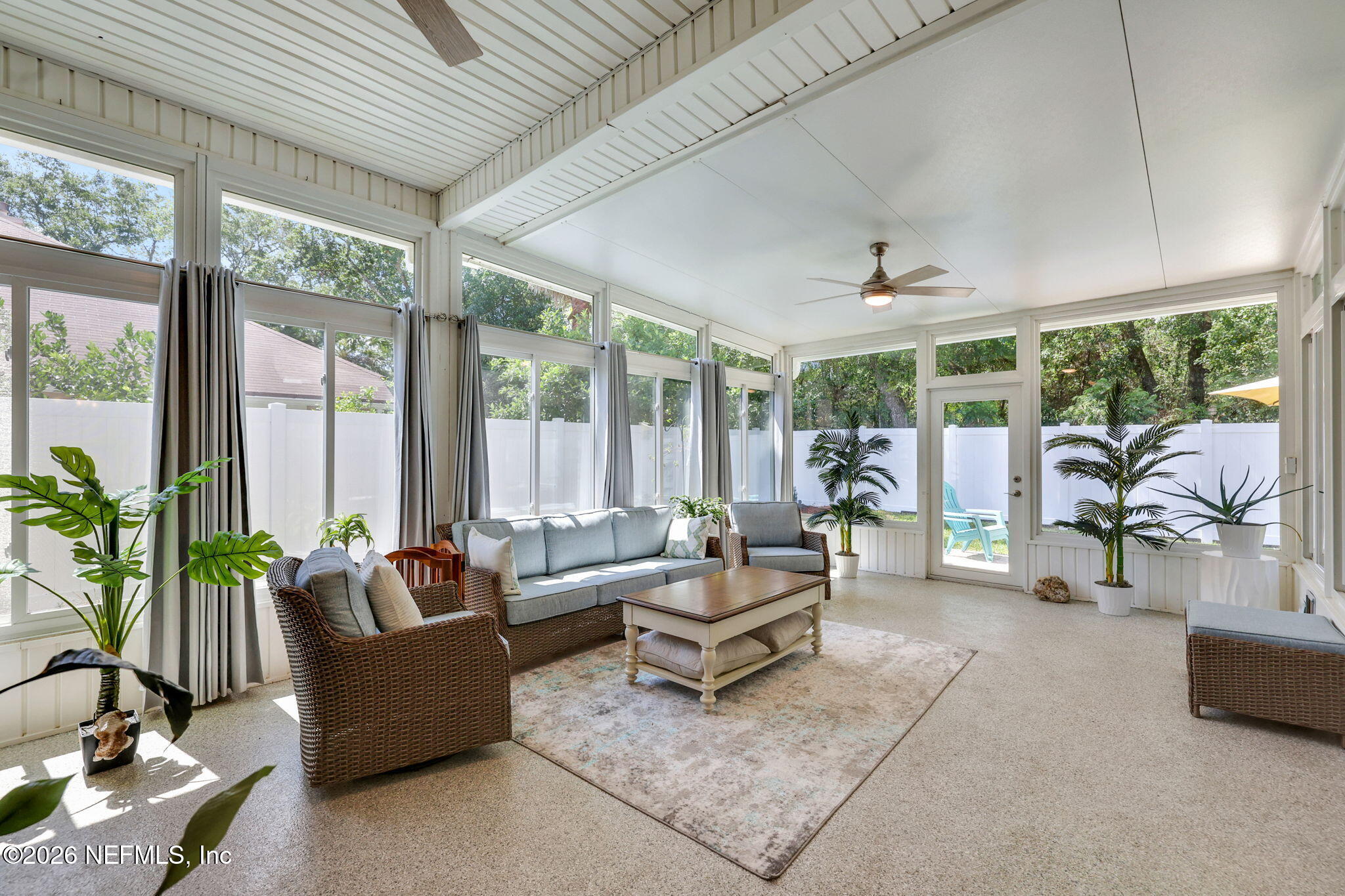 1004 FLORA PARKE Drive, St. Johns