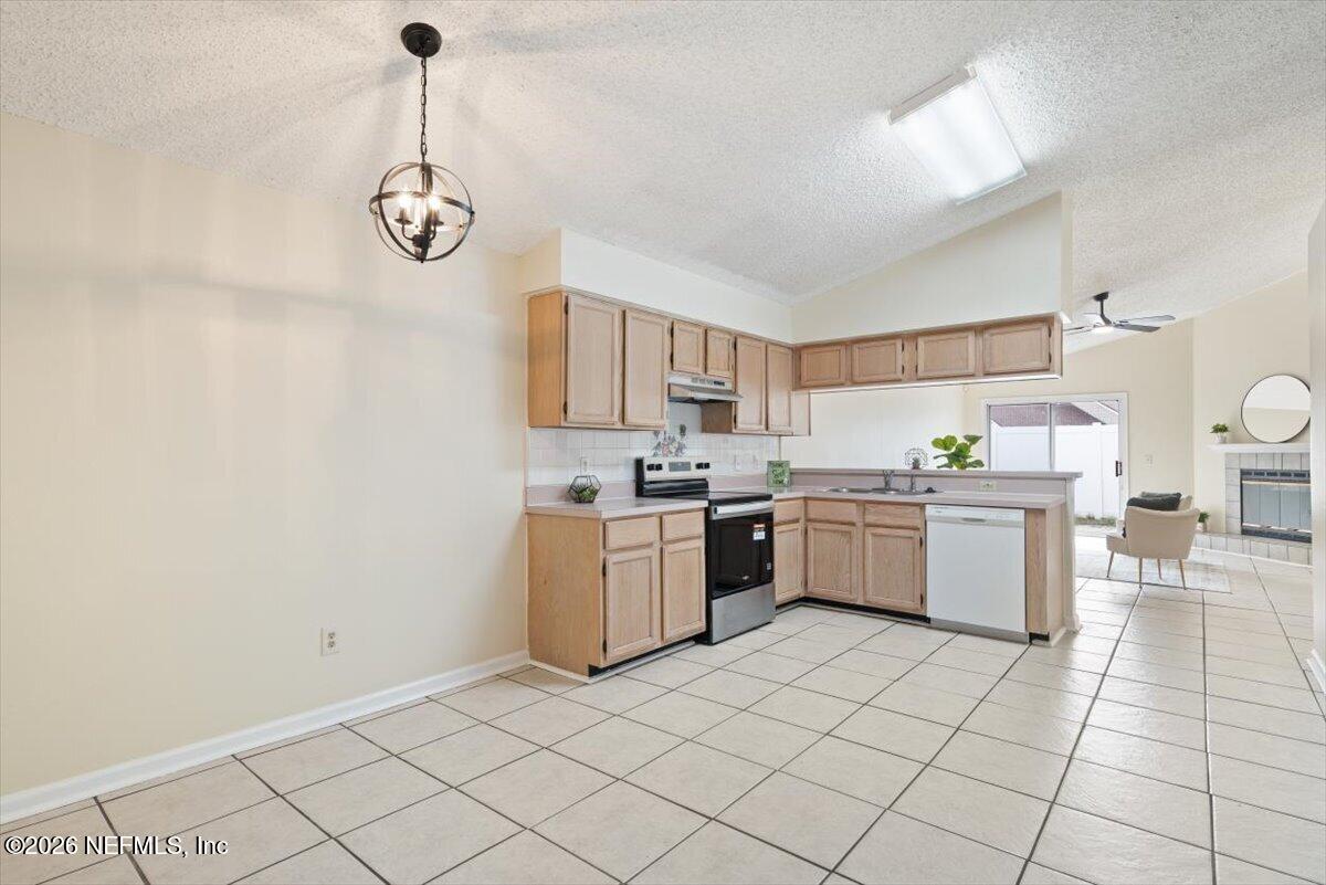 494 FILMORE Drive