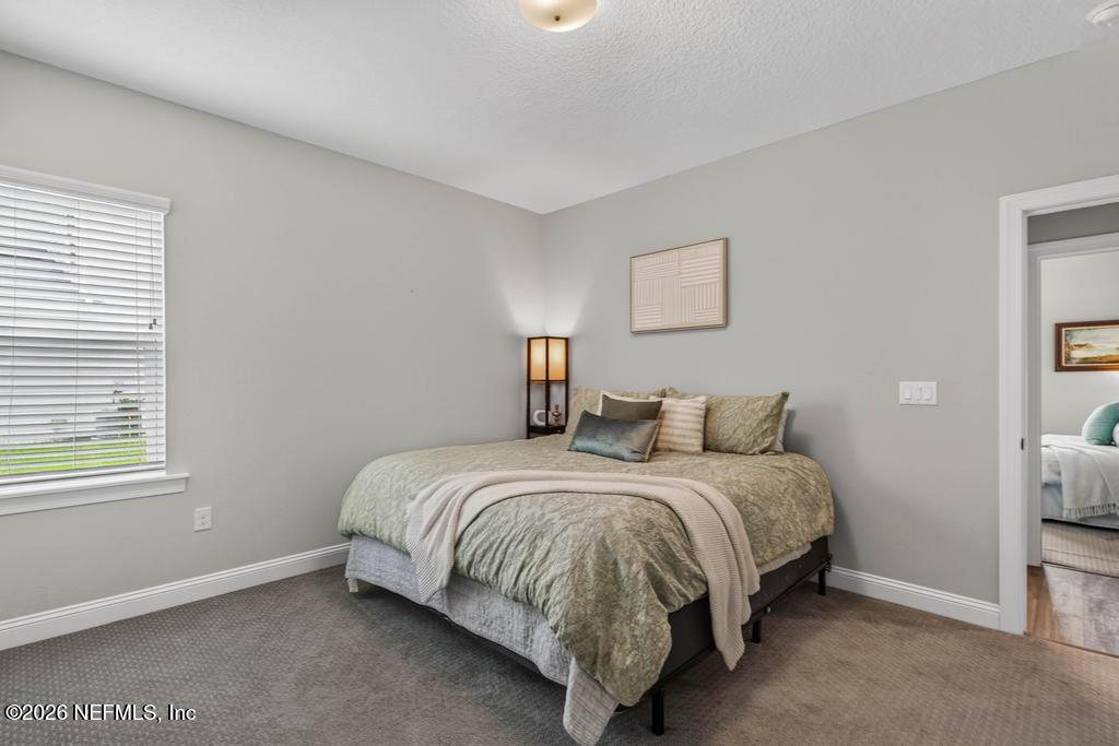 96 HILLENDALE Circle, St. Johns