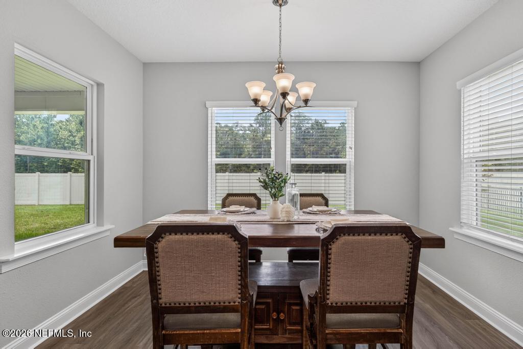 96 HILLENDALE Circle, St. Johns