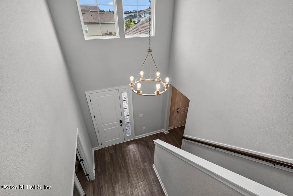 96 HILLENDALE Circle, St. Johns