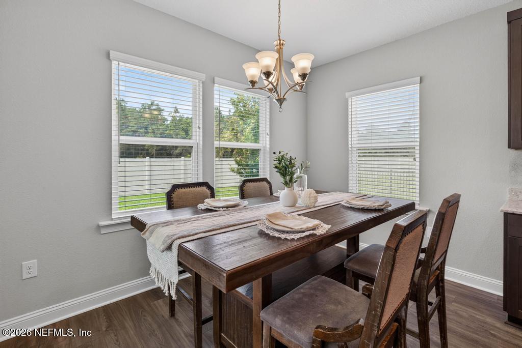96 HILLENDALE Circle, St. Johns
