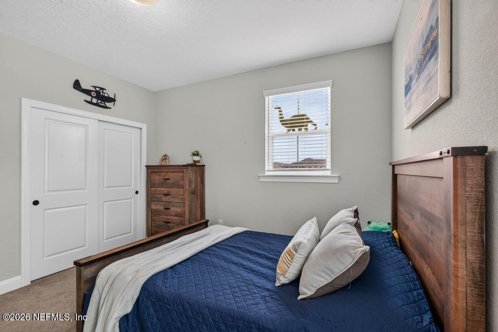 96 HILLENDALE Circle, St. Johns