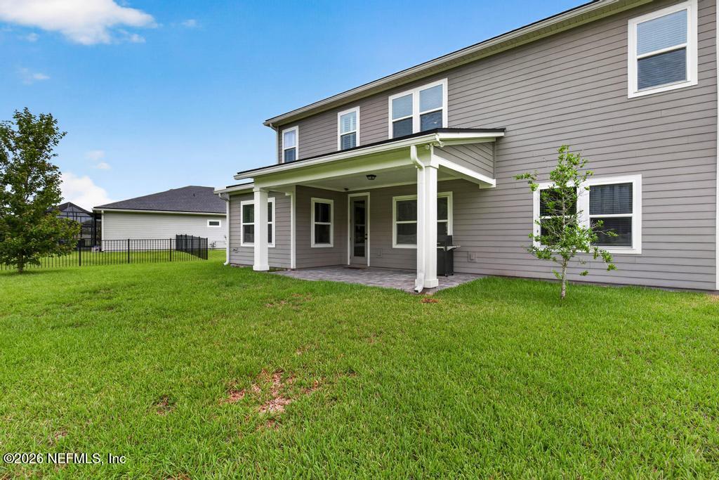 96 HILLENDALE Circle, St. Johns