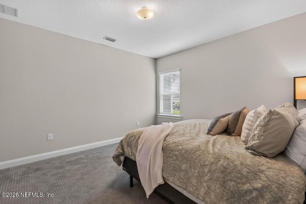 96 HILLENDALE Circle, St. Johns