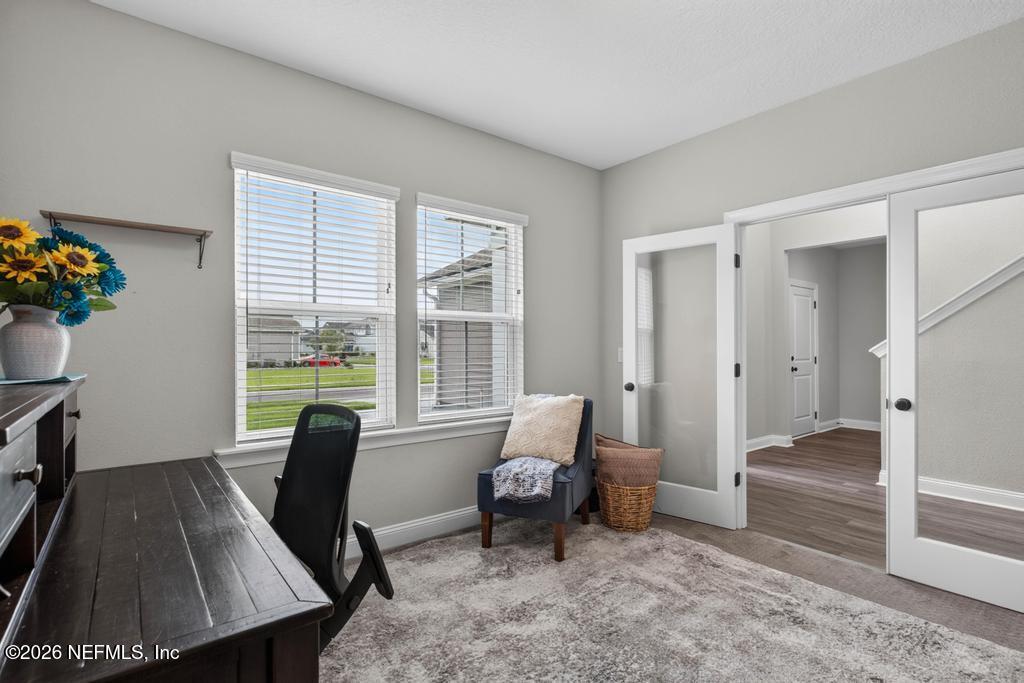 96 HILLENDALE Circle, St. Johns