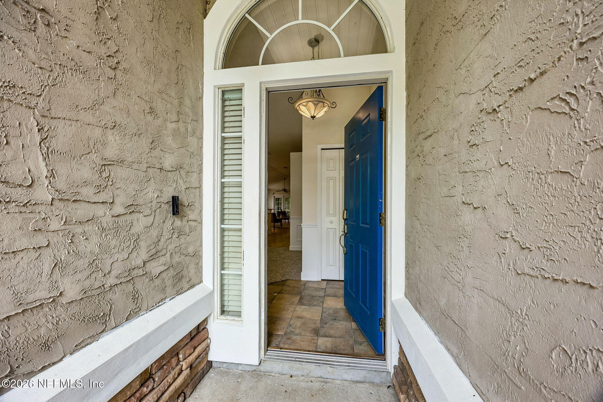 556 REDBERRY Lane, St. Johns