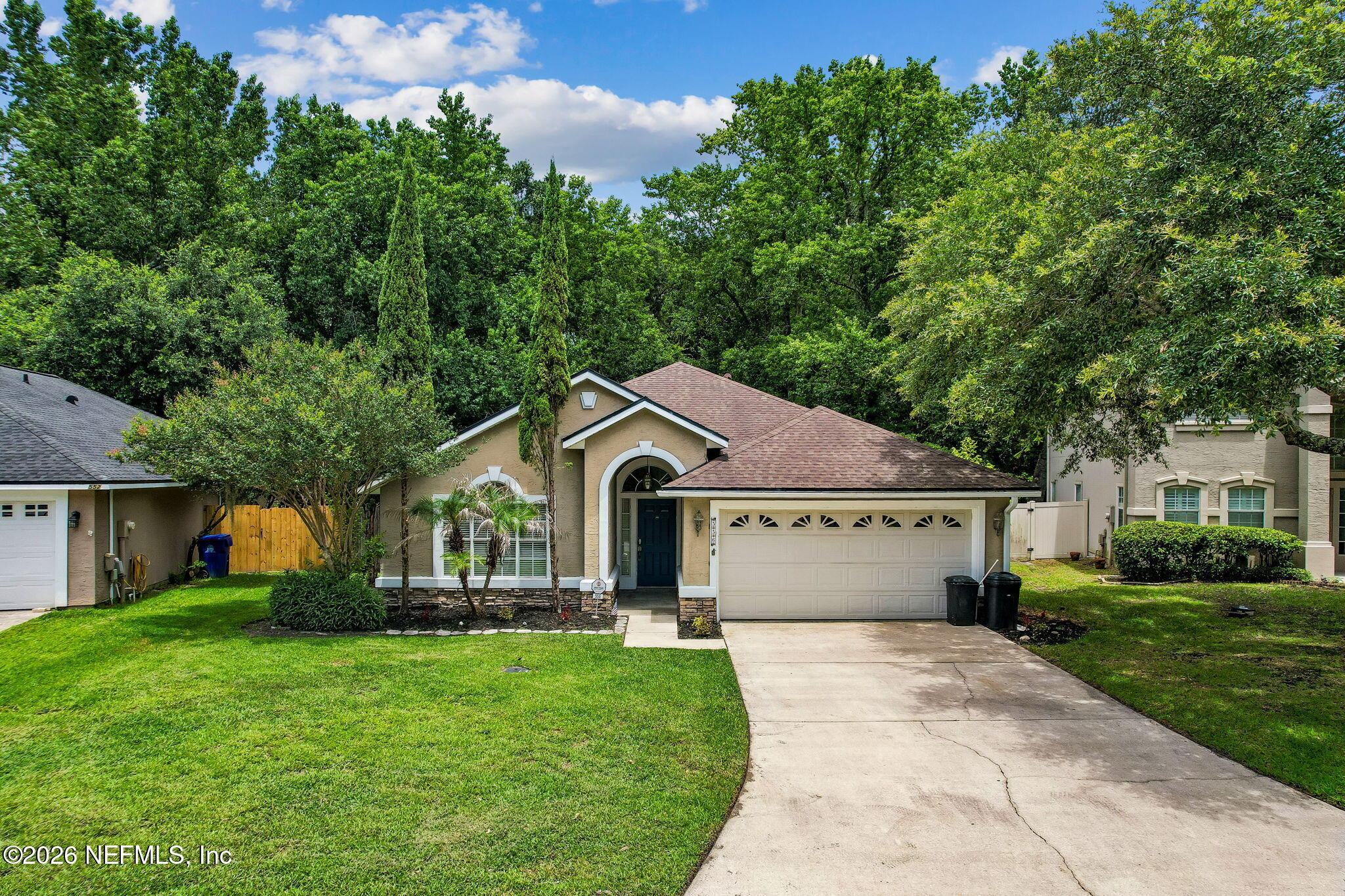 556 REDBERRY Lane, St. Johns
