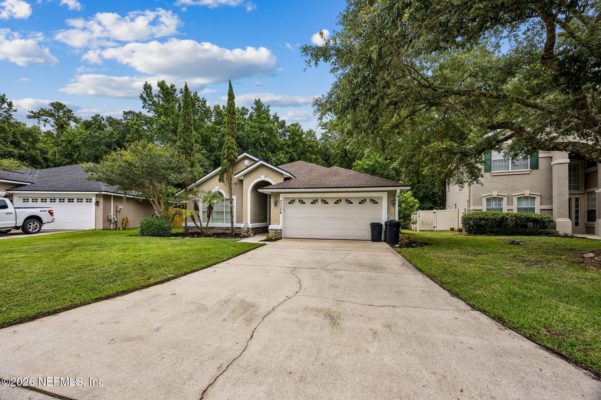 556 REDBERRY Lane, St. Johns