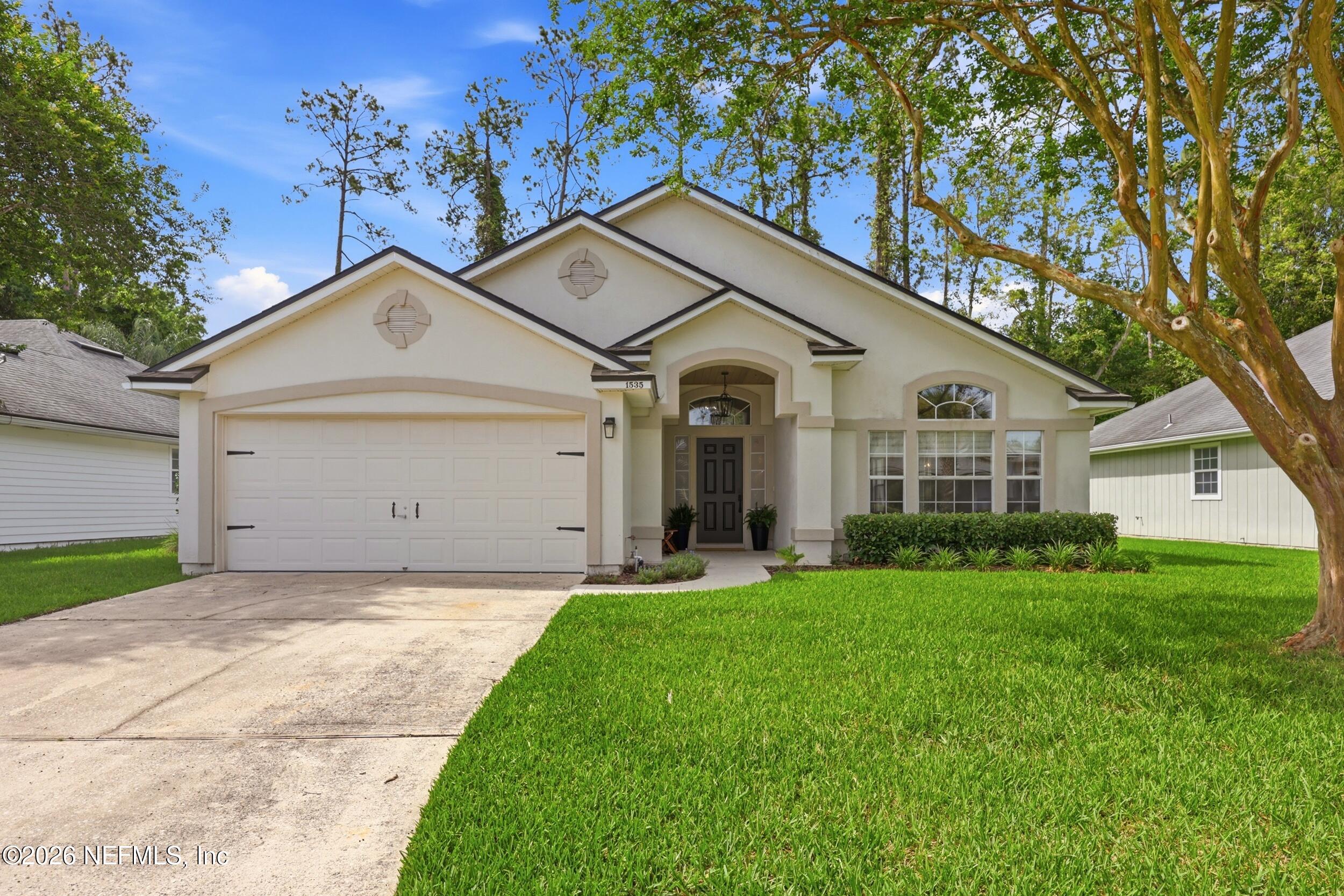 1535 BLUE HERON Court