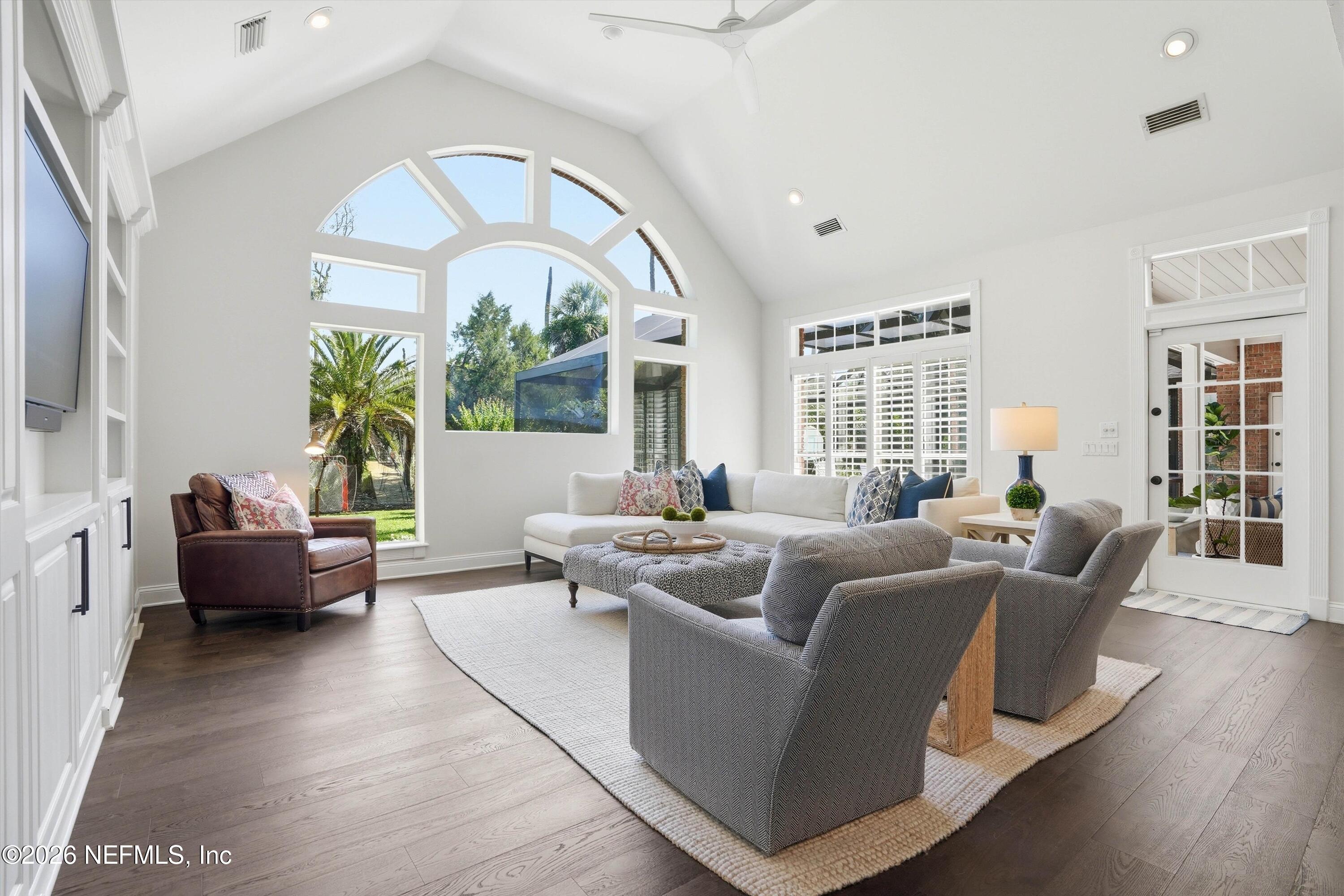 24400 HARBOUR VIEW Drive