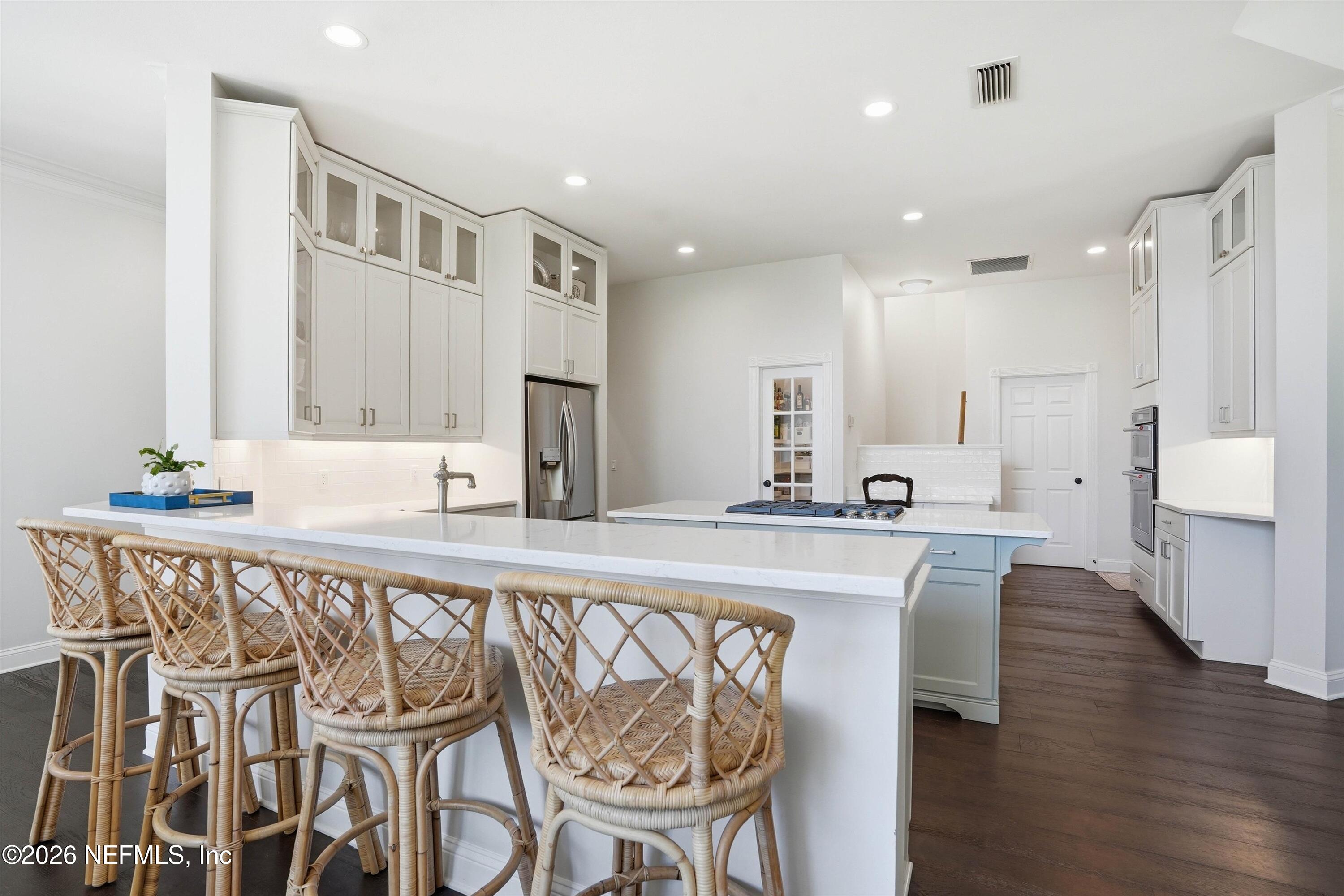 24400 HARBOUR VIEW Drive