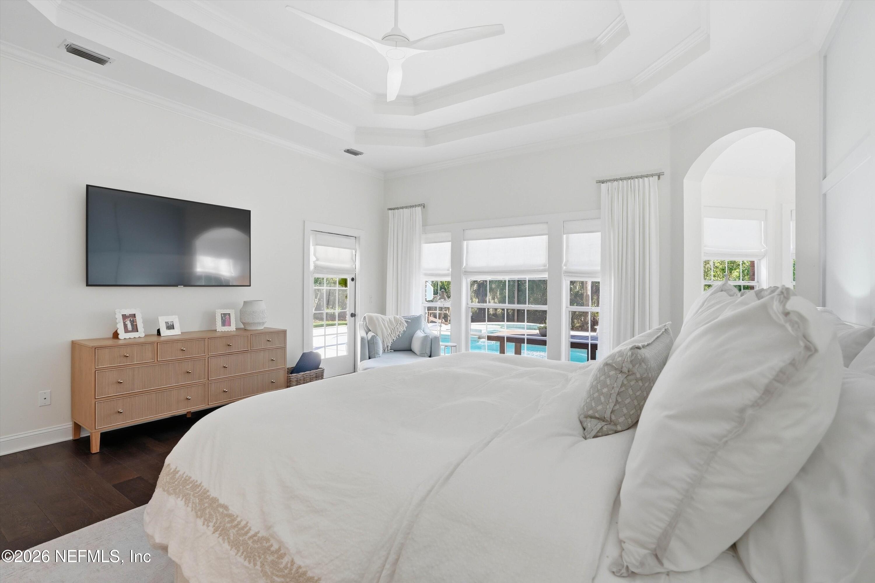 24400 HARBOUR VIEW Drive