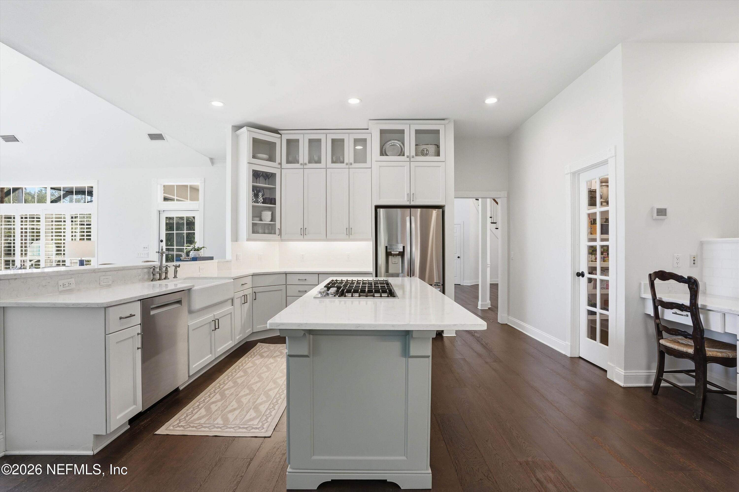 24400 HARBOUR VIEW Drive