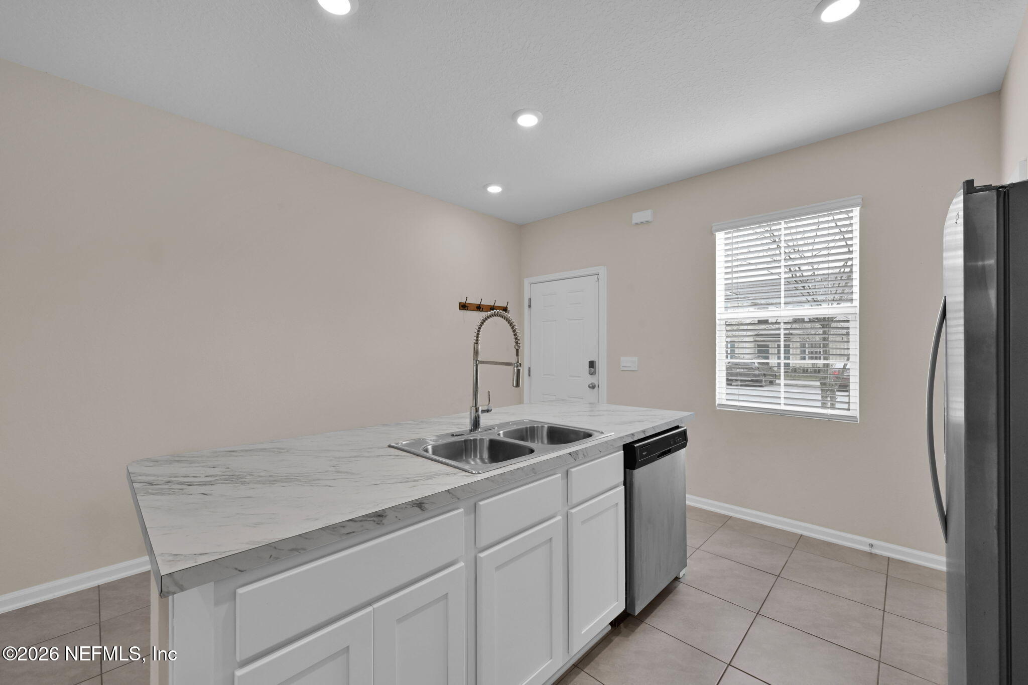 2888 BLACK BUCK Circle