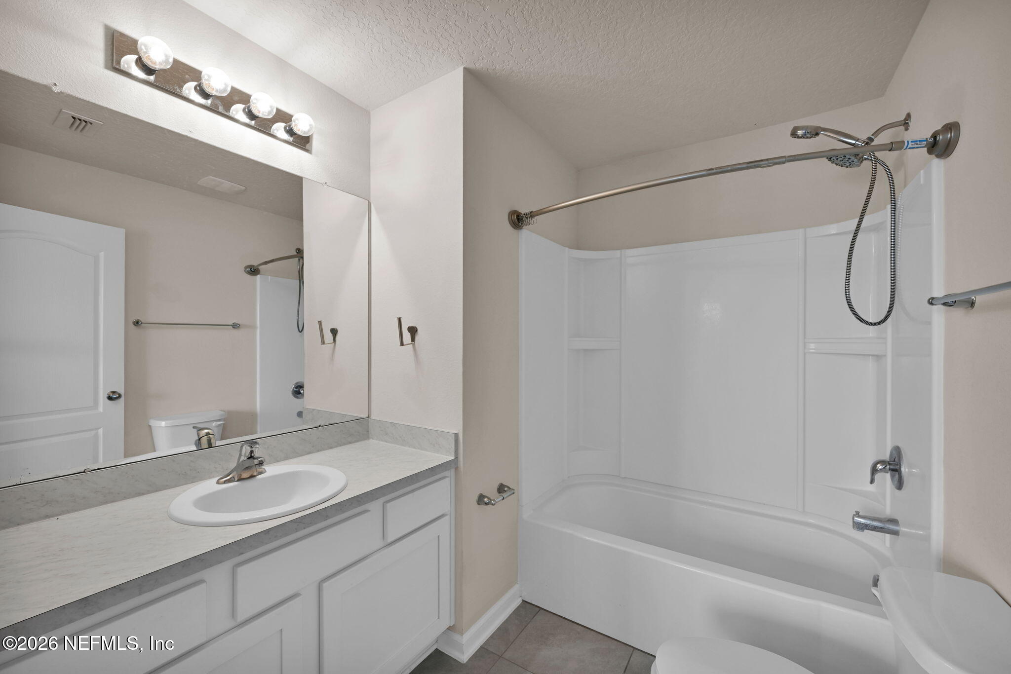2888 BLACK BUCK Circle