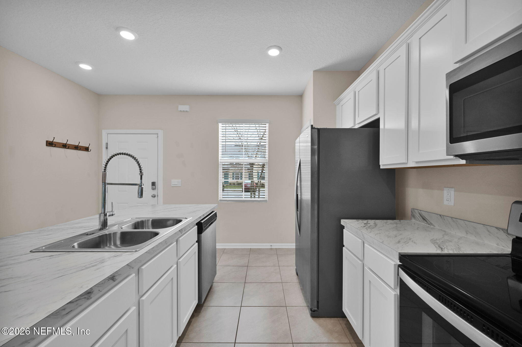 2888 BLACK BUCK Circle