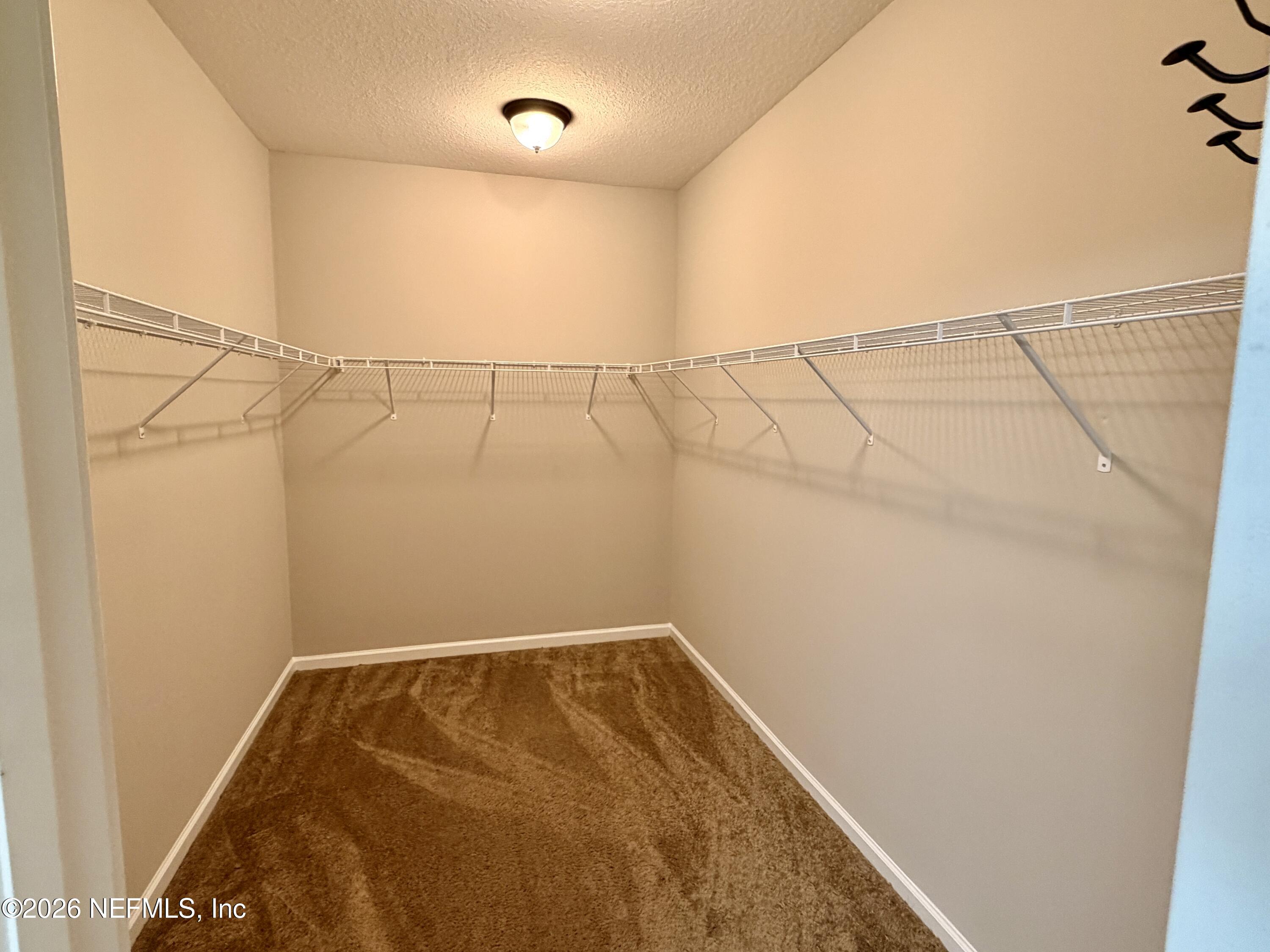 329 MAGNOLIA CREEK Walk