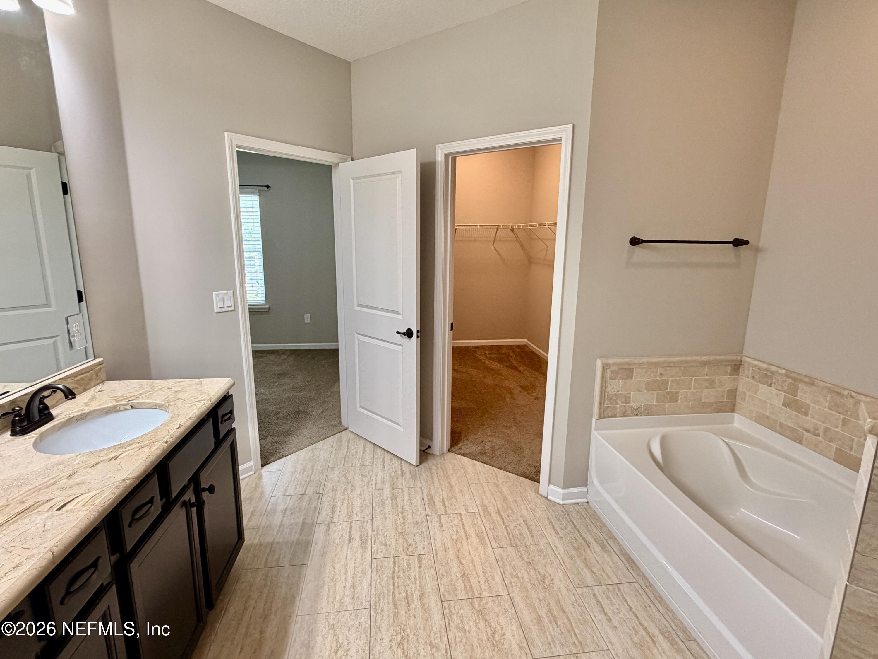 329 MAGNOLIA CREEK Walk