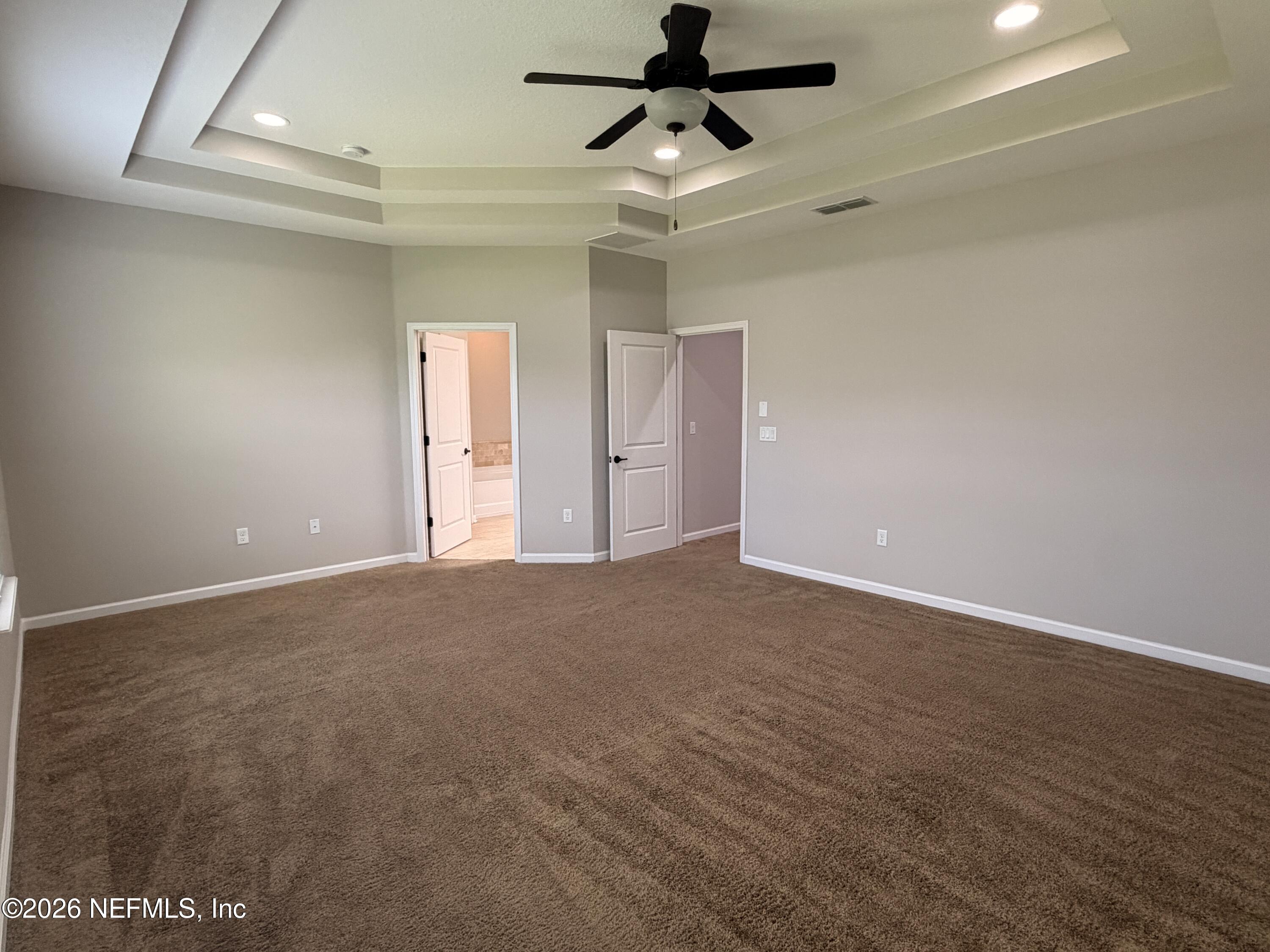 329 MAGNOLIA CREEK Walk