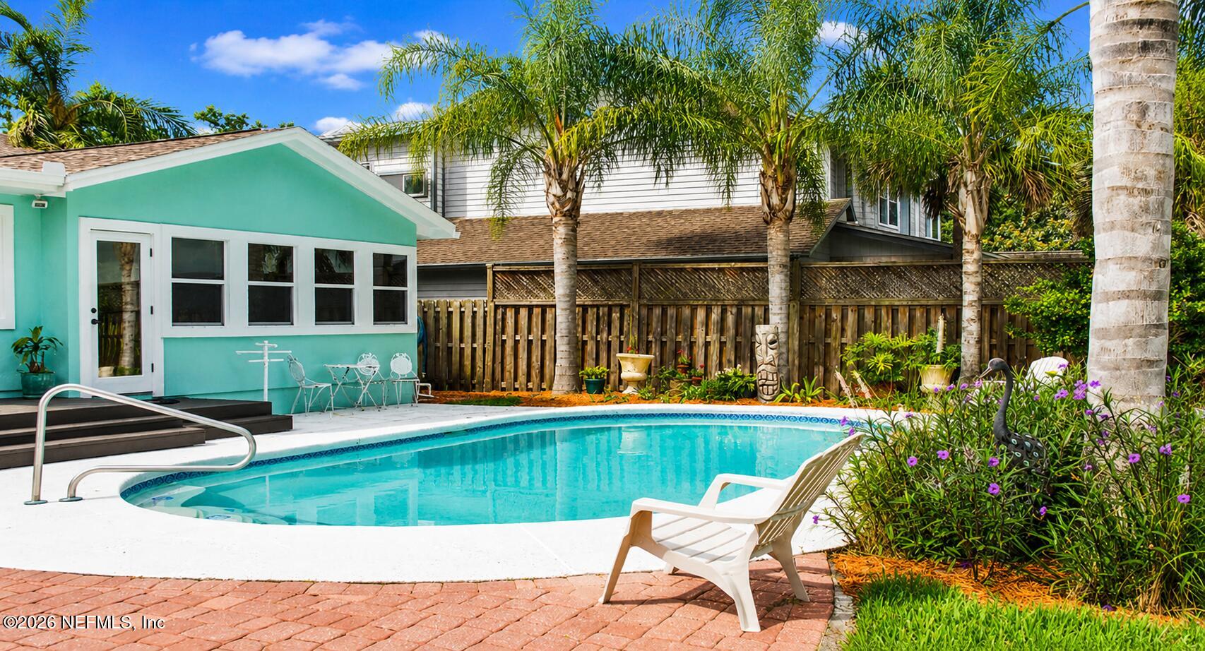 62 EVANS Drive
