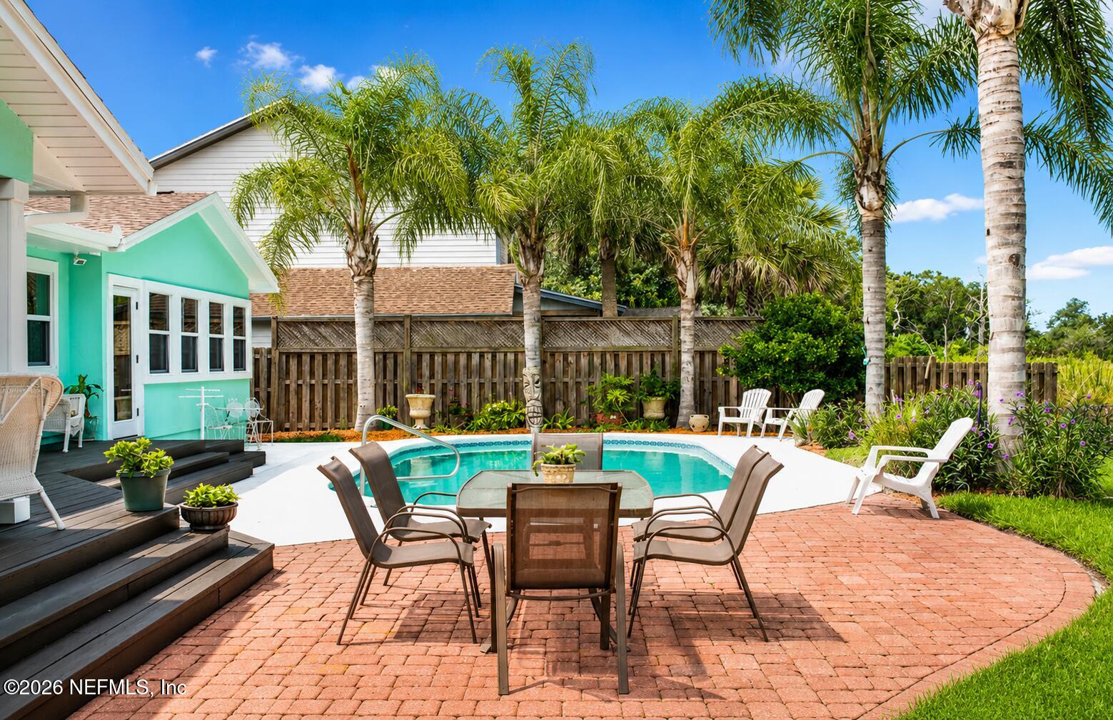 62 EVANS Drive